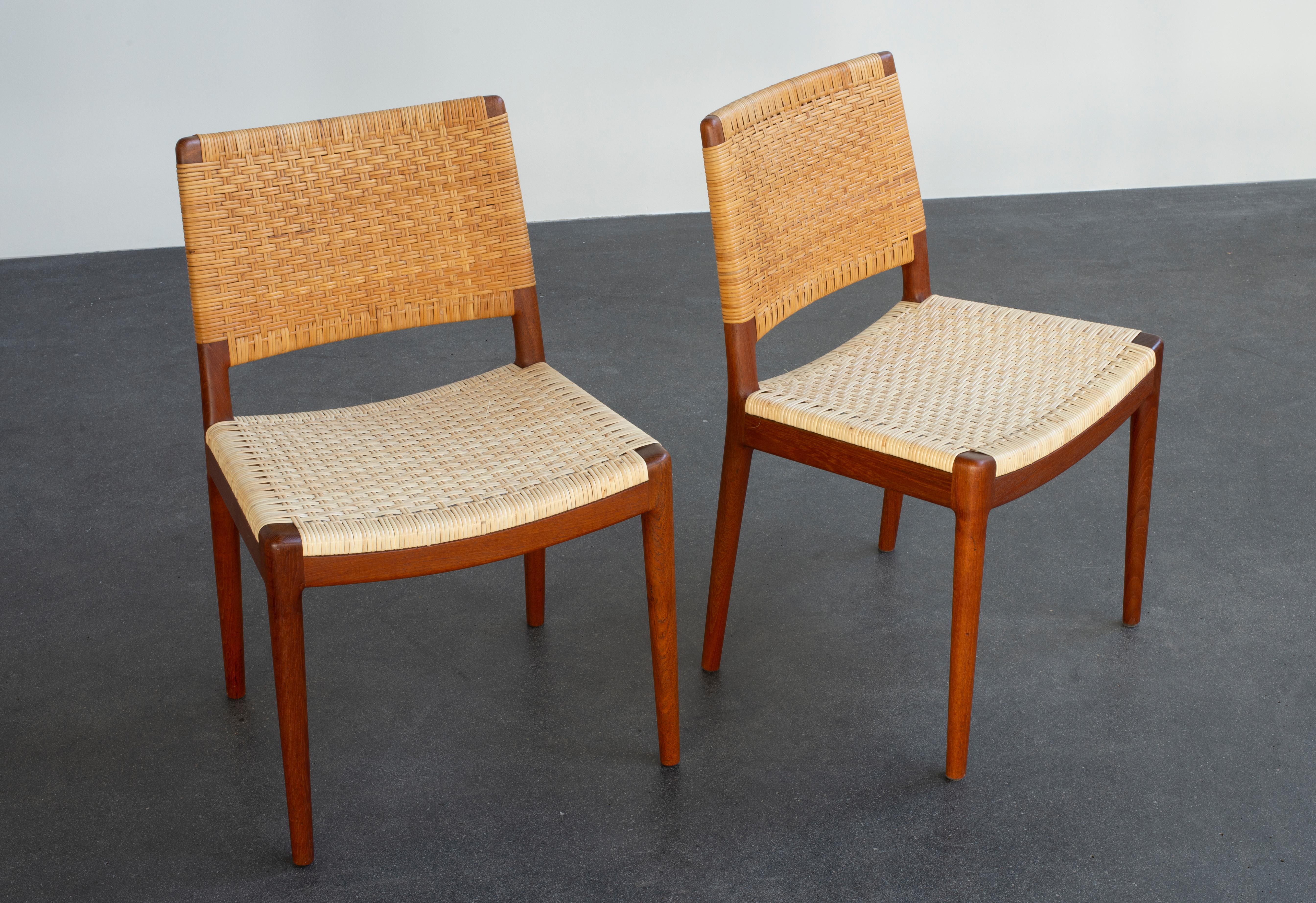Danish Hans J. Wegner Set of Six Chairs in Teak for Johannes Hansen For Sale