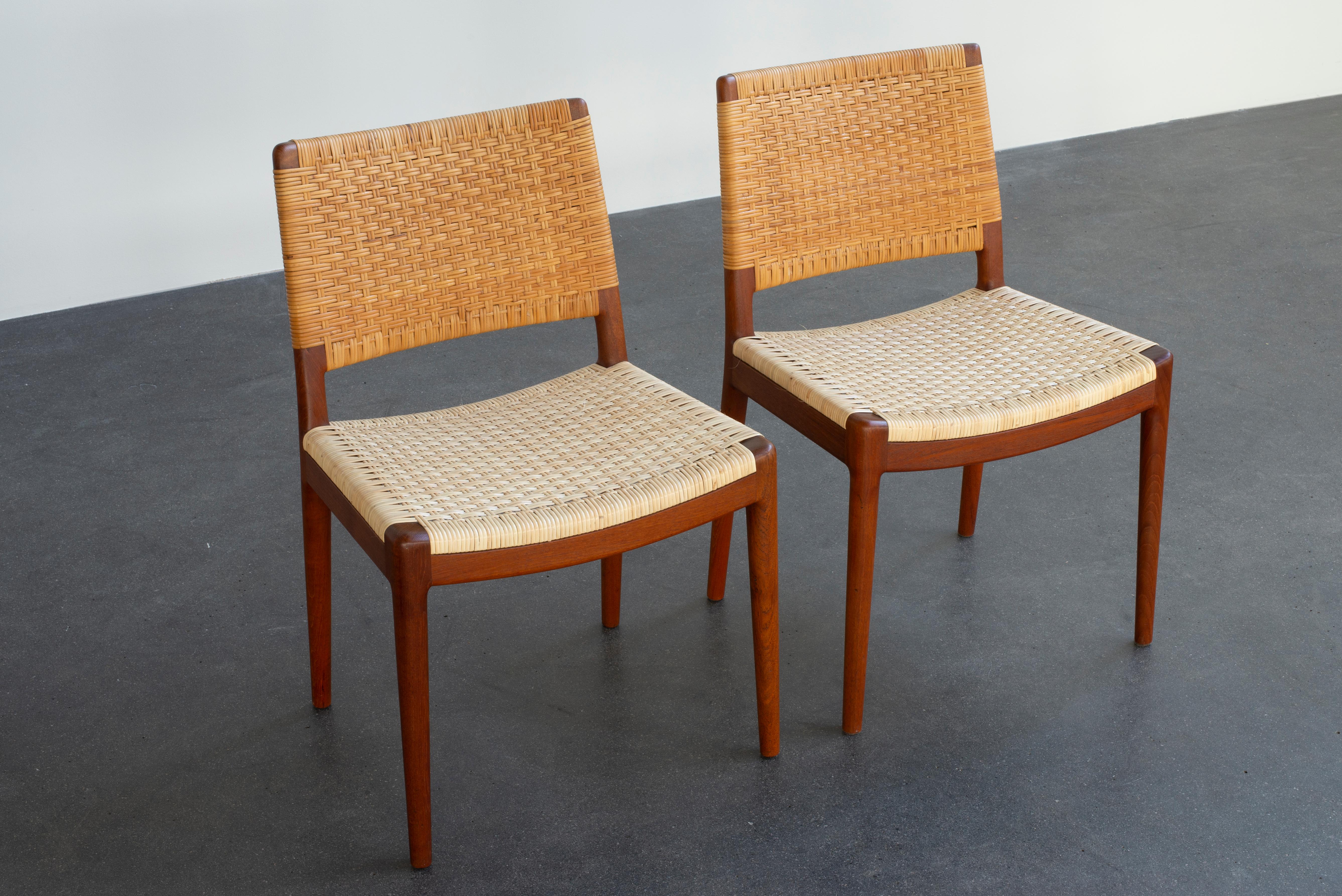Oiled Hans J. Wegner Set of Six Chairs in Teak for Johannes Hansen For Sale