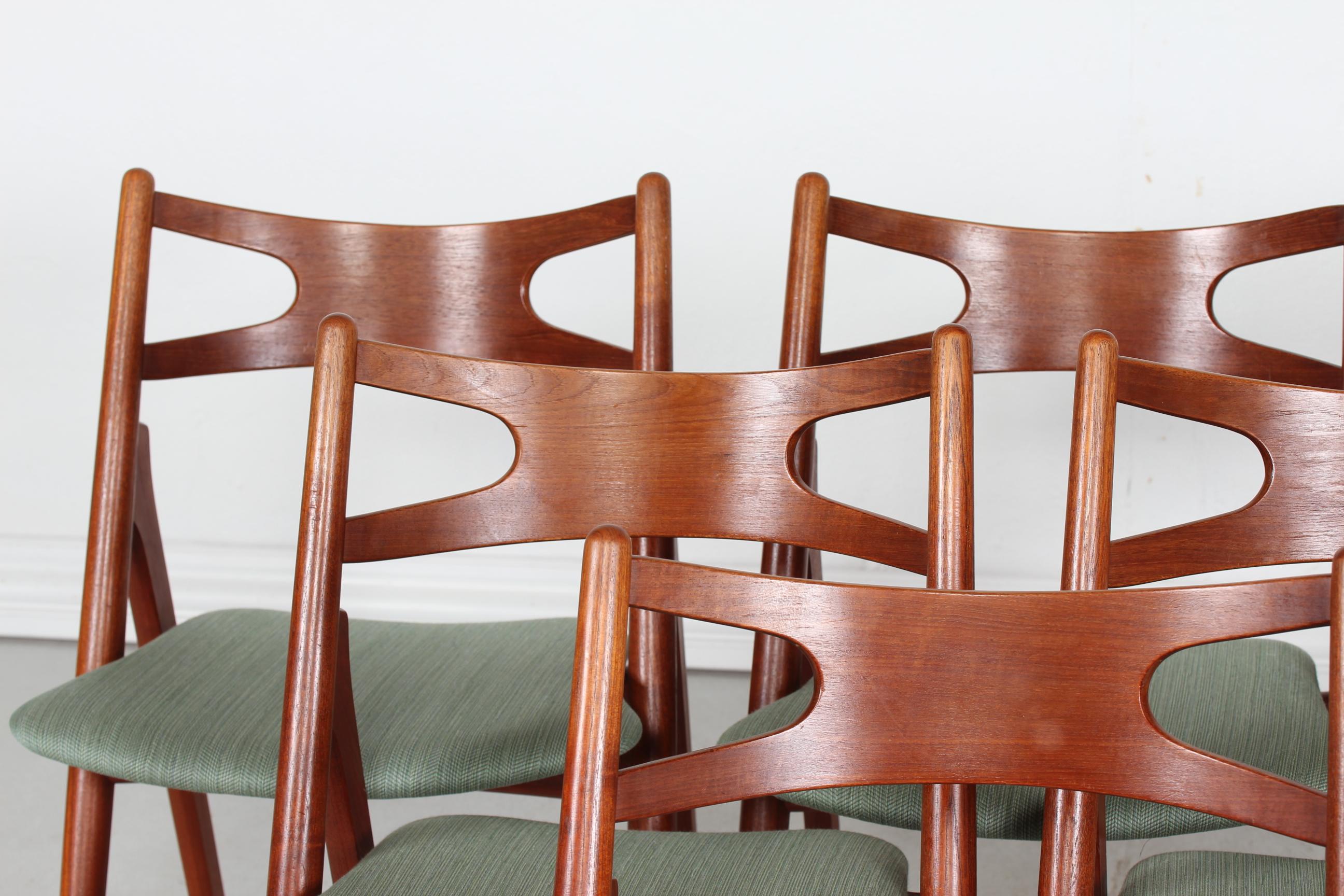 Mid-Century Modern Hans J. Wegner Set of Six Chairs of Teak Model CH29 Sawbuck Chairs, Carl Hansen