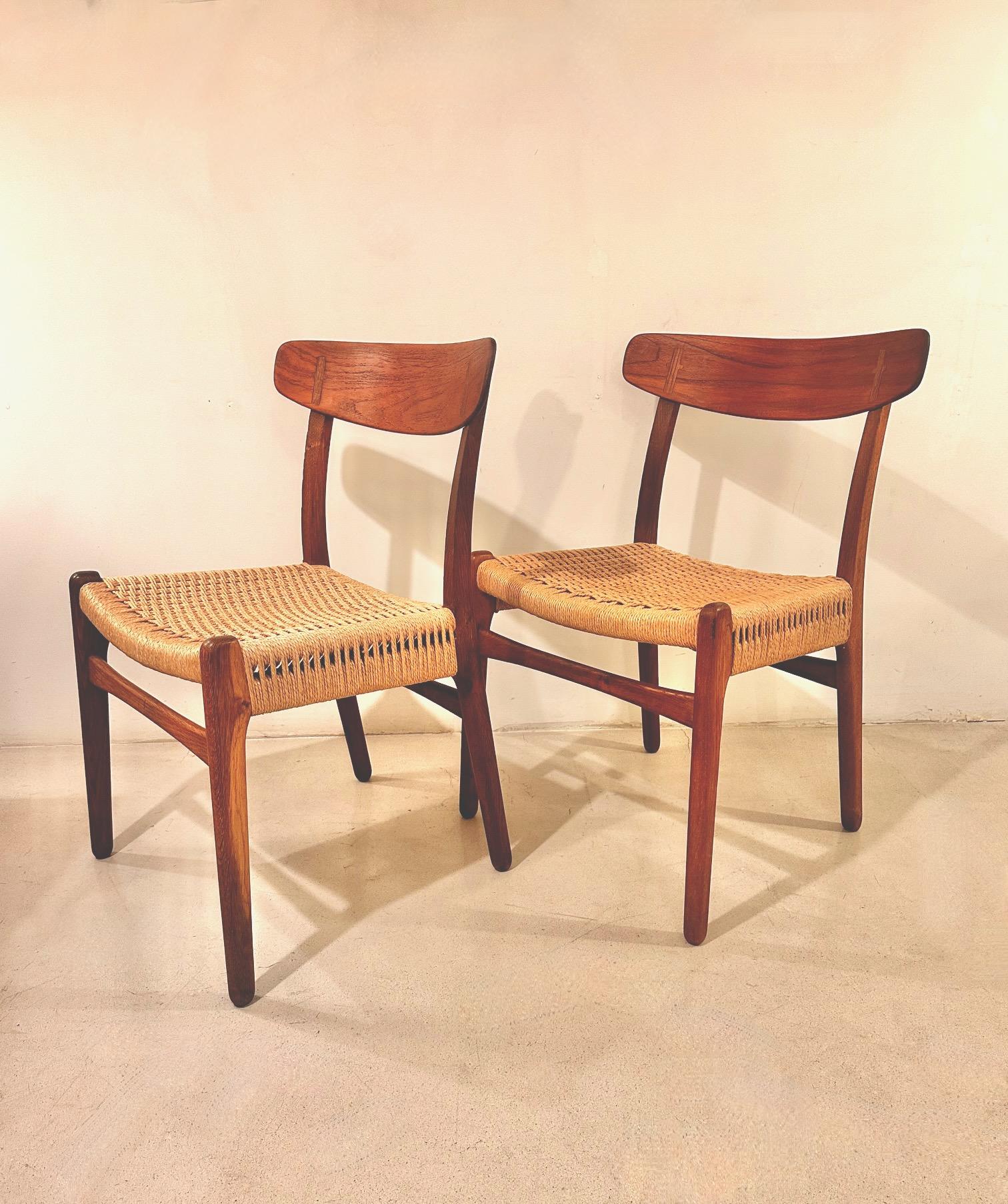 Ensemble de huit chaises CH23 de Hans J. Wegner pour Carl Hansen &Son.Denmark, 1960 Bon état - En vente à Madrid, ES