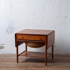 Table de couture Hans J. Wegner, Model AT-33, années 1960