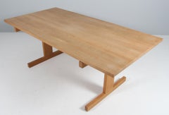 Hans J. Wegner, Shaker Dining Table, oak, extension leafes. Getama.