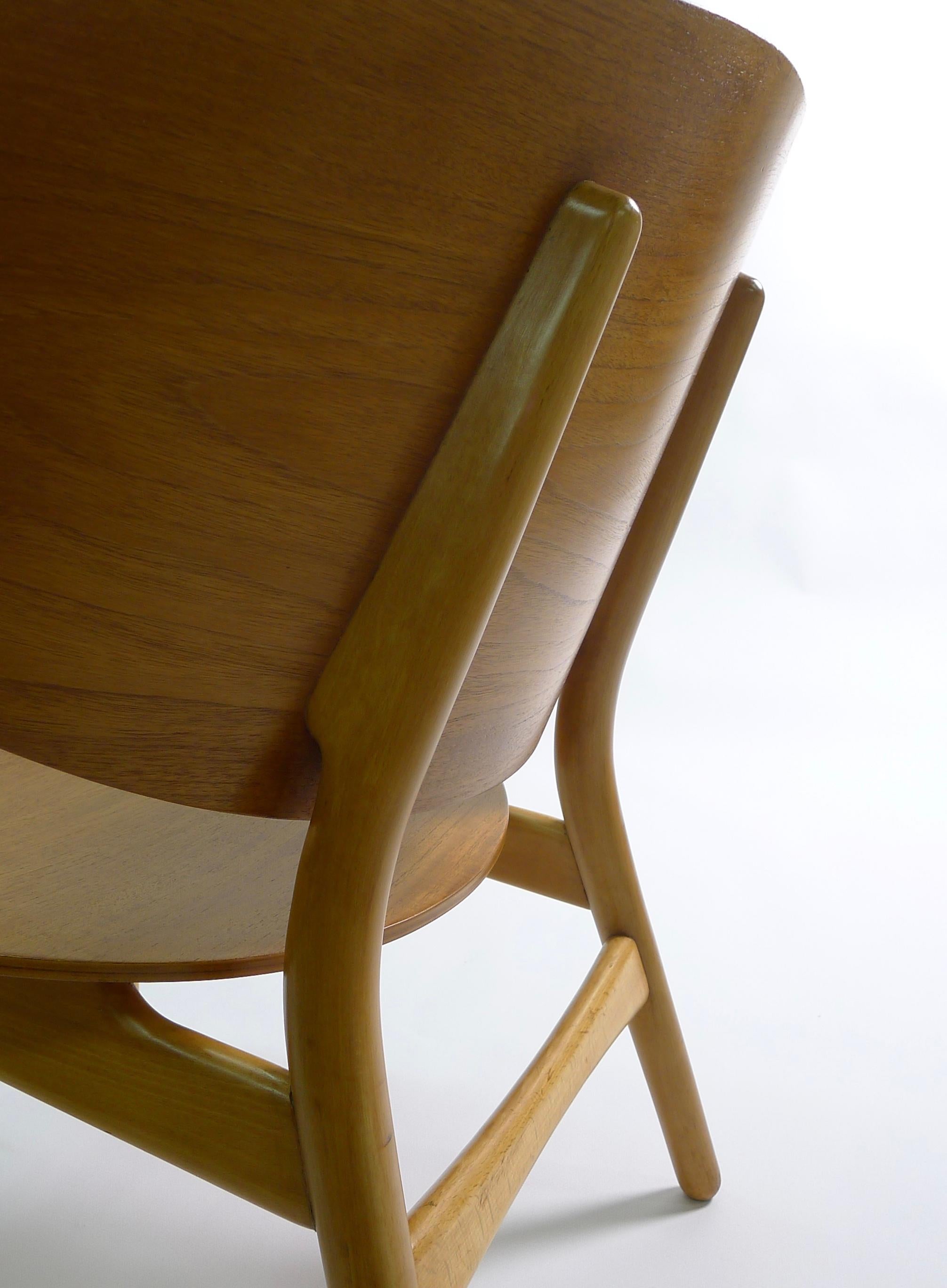 Hans J Wegner Shell Chair, Model Fh1936, Made by Fritz Hansen, Design, 1948 4