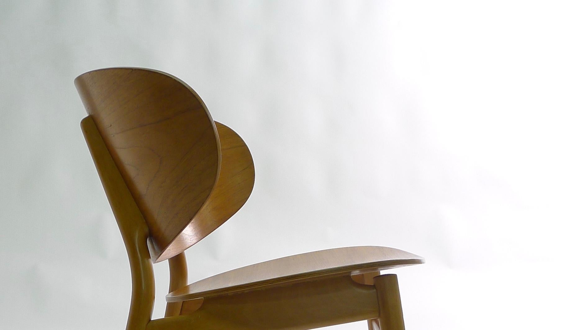 Hans J Wegner Shell Chair, Model Fh1936, Made by Fritz Hansen, Design, 1948 2