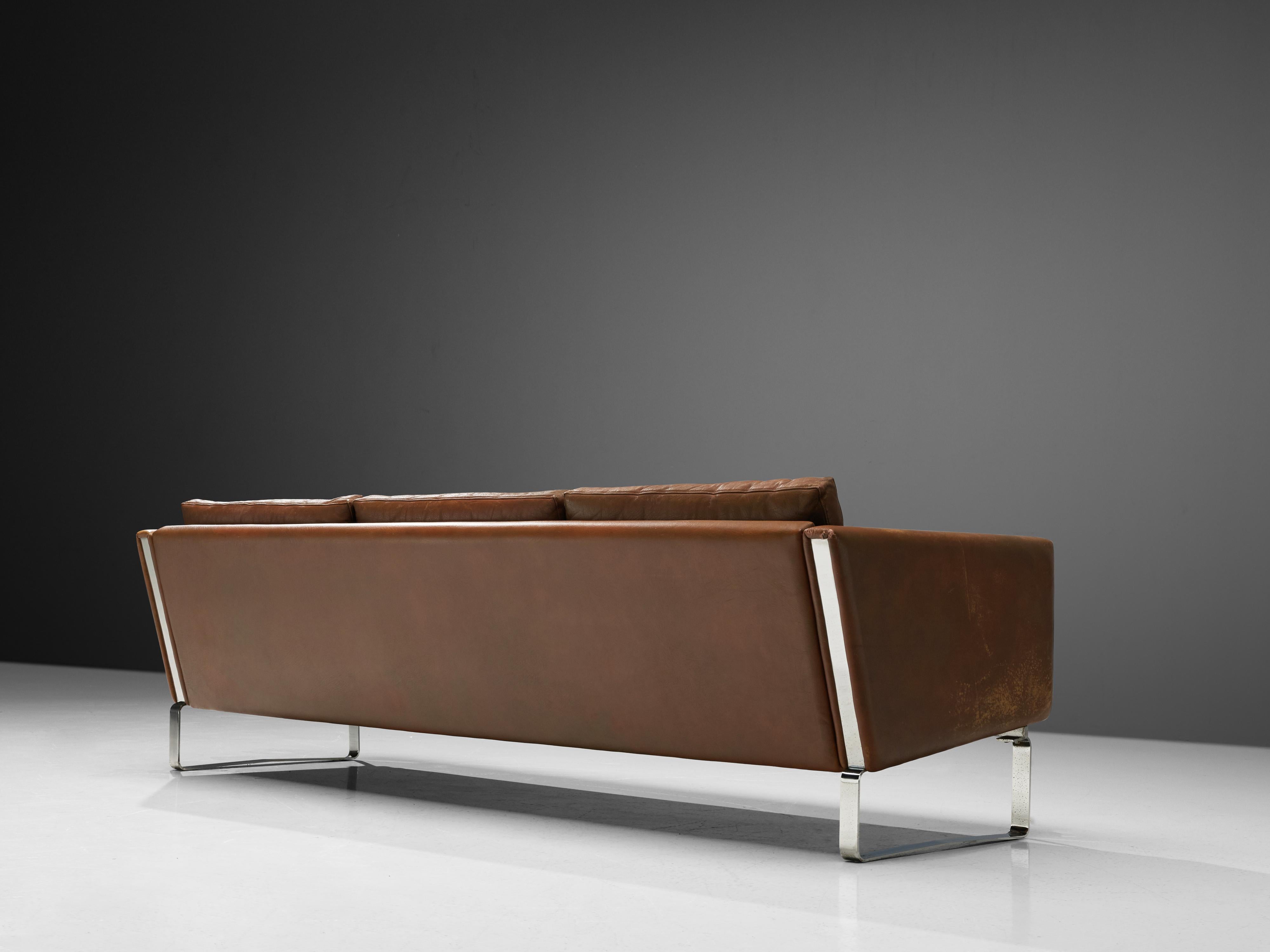 Hans J. Wegner Sofa Model 'CH103' in Brown Leather 1