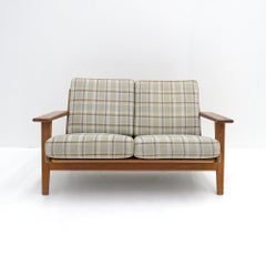 Hans J. Wegner Sofa Model GE-290/2, 1950
