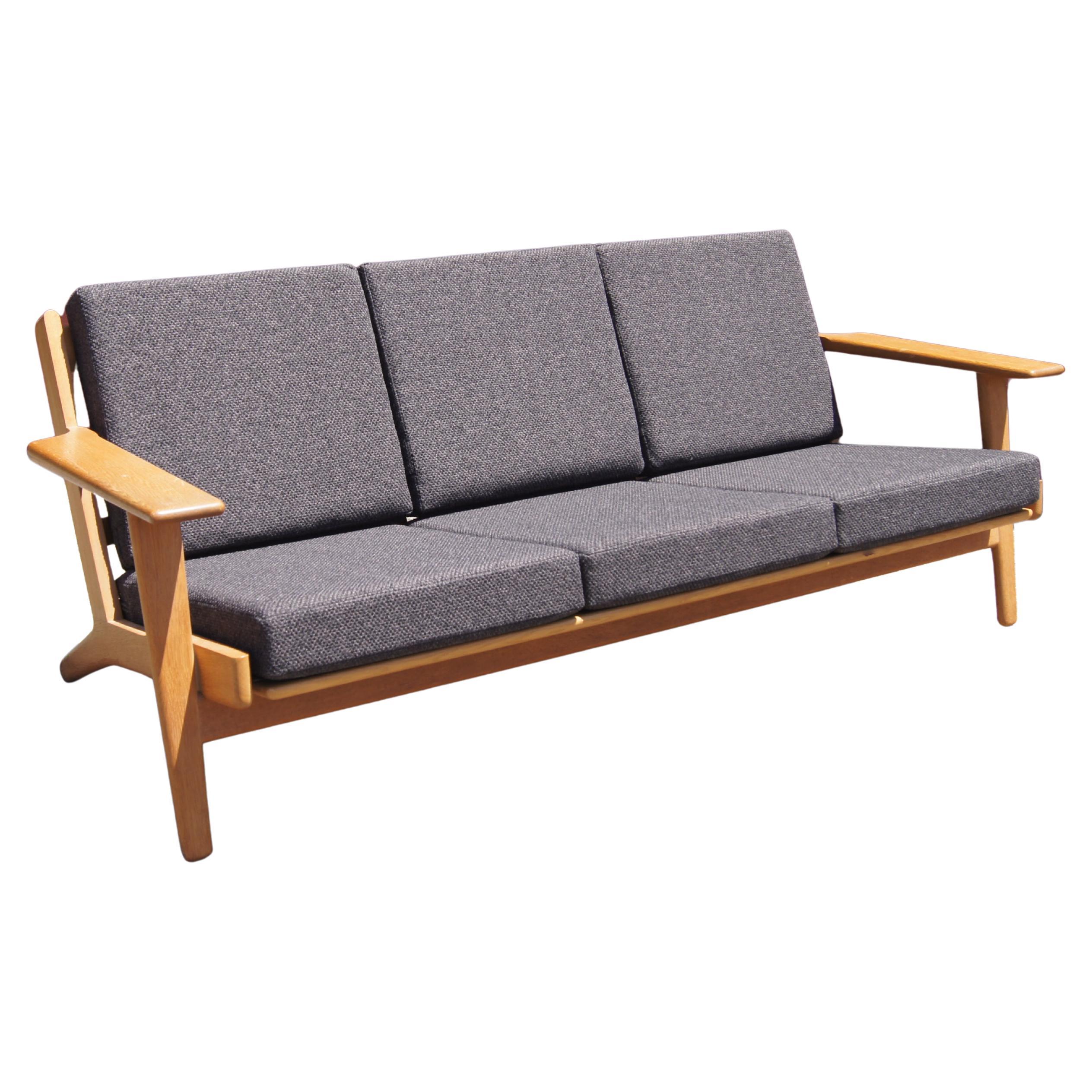 Hans J. Wegner sofa model GE-290 for Getama Gedsted Denmark