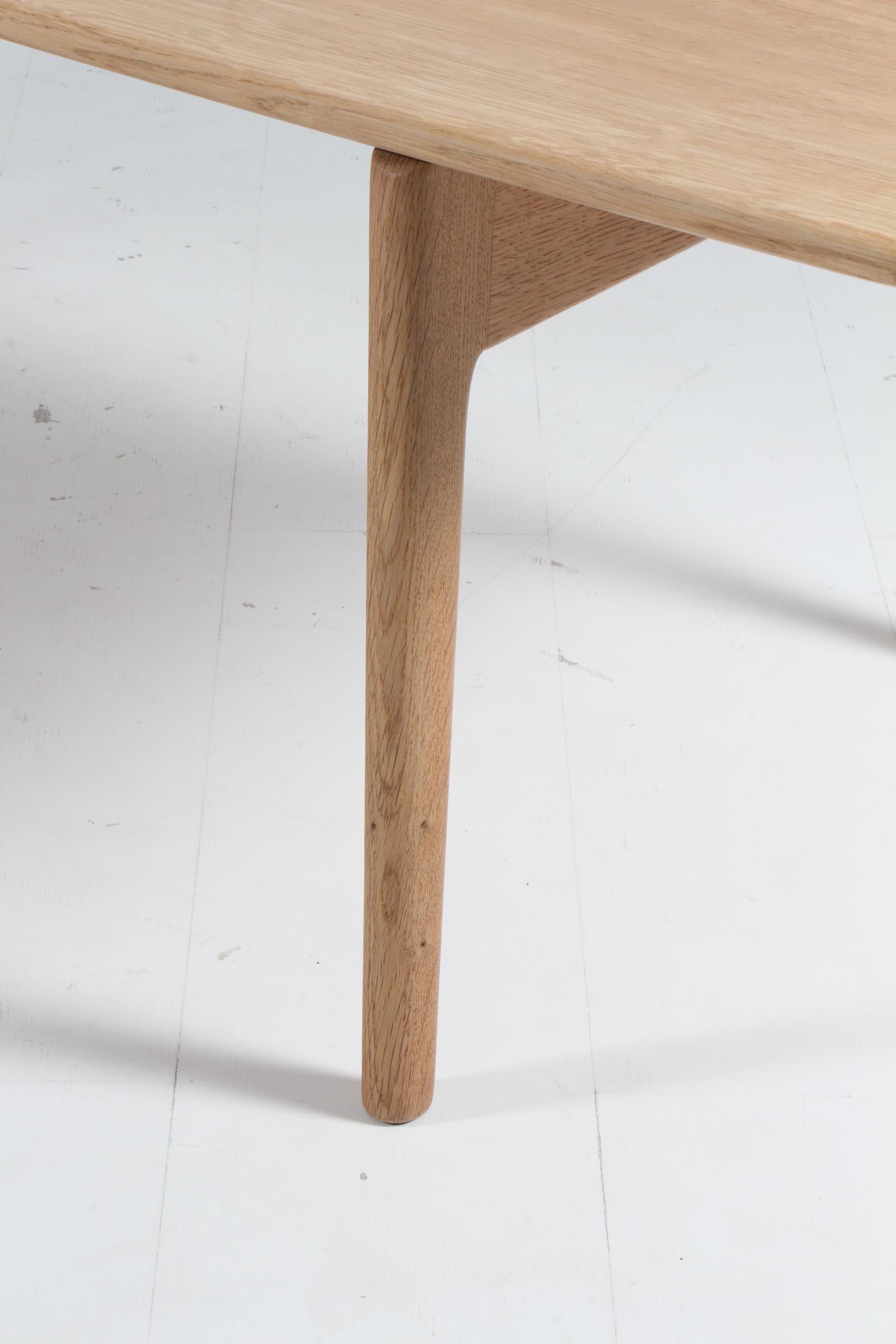 Scandinavian Modern Hans J. Wegner Sofa Table, Model AT15, Solid Oak, Andreas Tuck For Sale