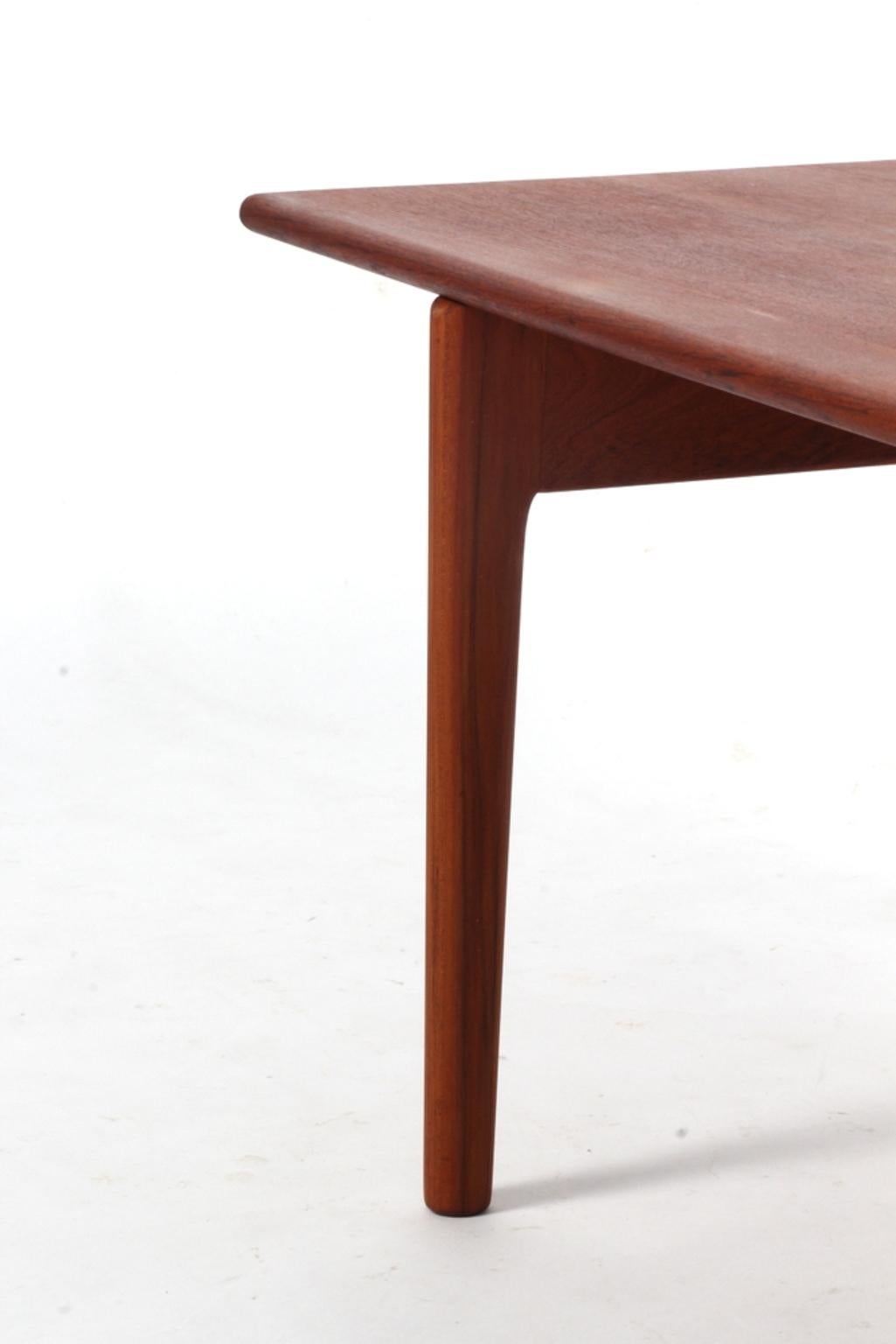 Hans J. Wegner Sofa Table, Model AT15, Solid Teak, Andreas Tuck (Skandinavische Moderne)