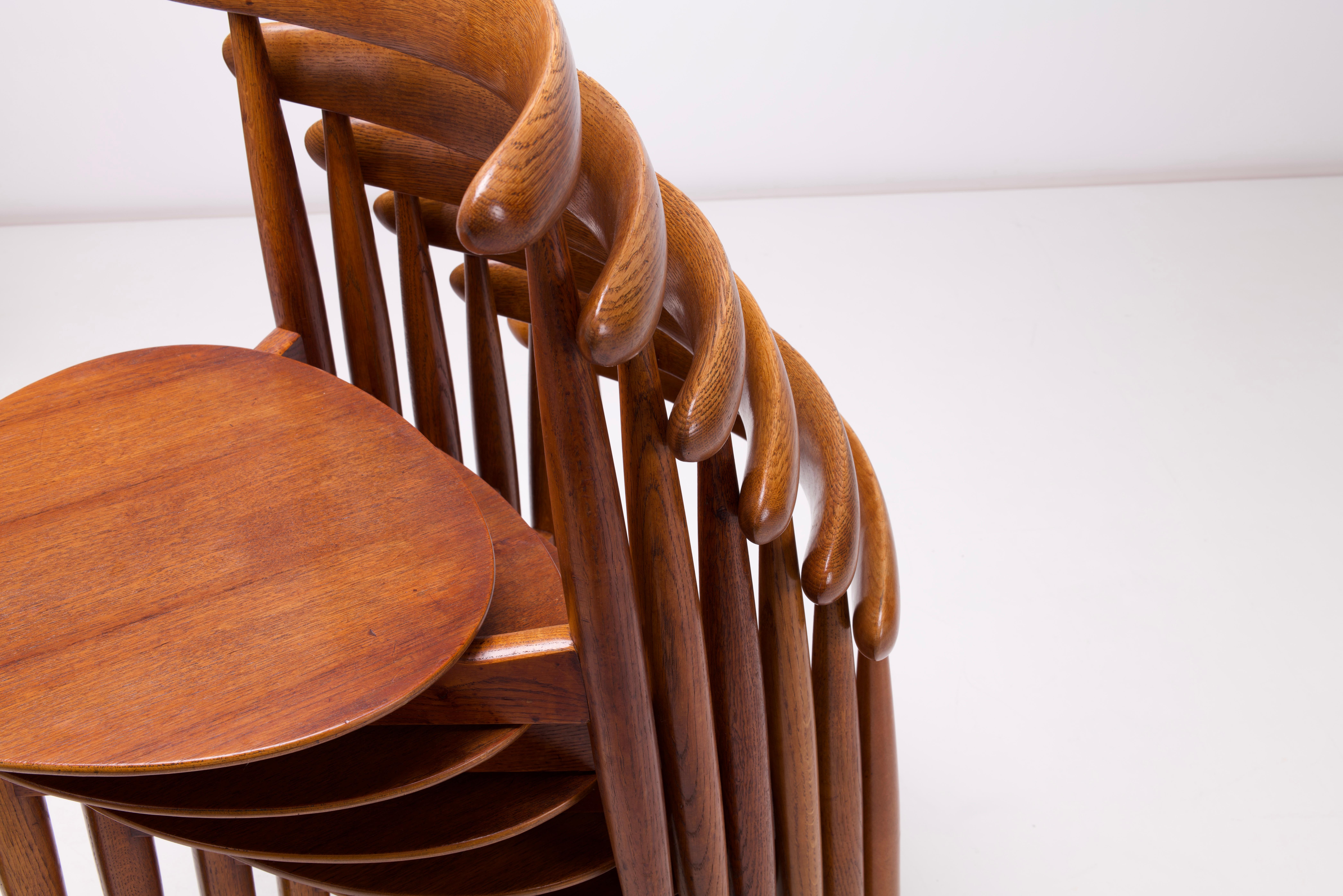 XX secolo Sedie da pranzo impilabili Hans J. Wegner Modello FH4103 / Cuore per Fritz Hansen c1952 in vendita