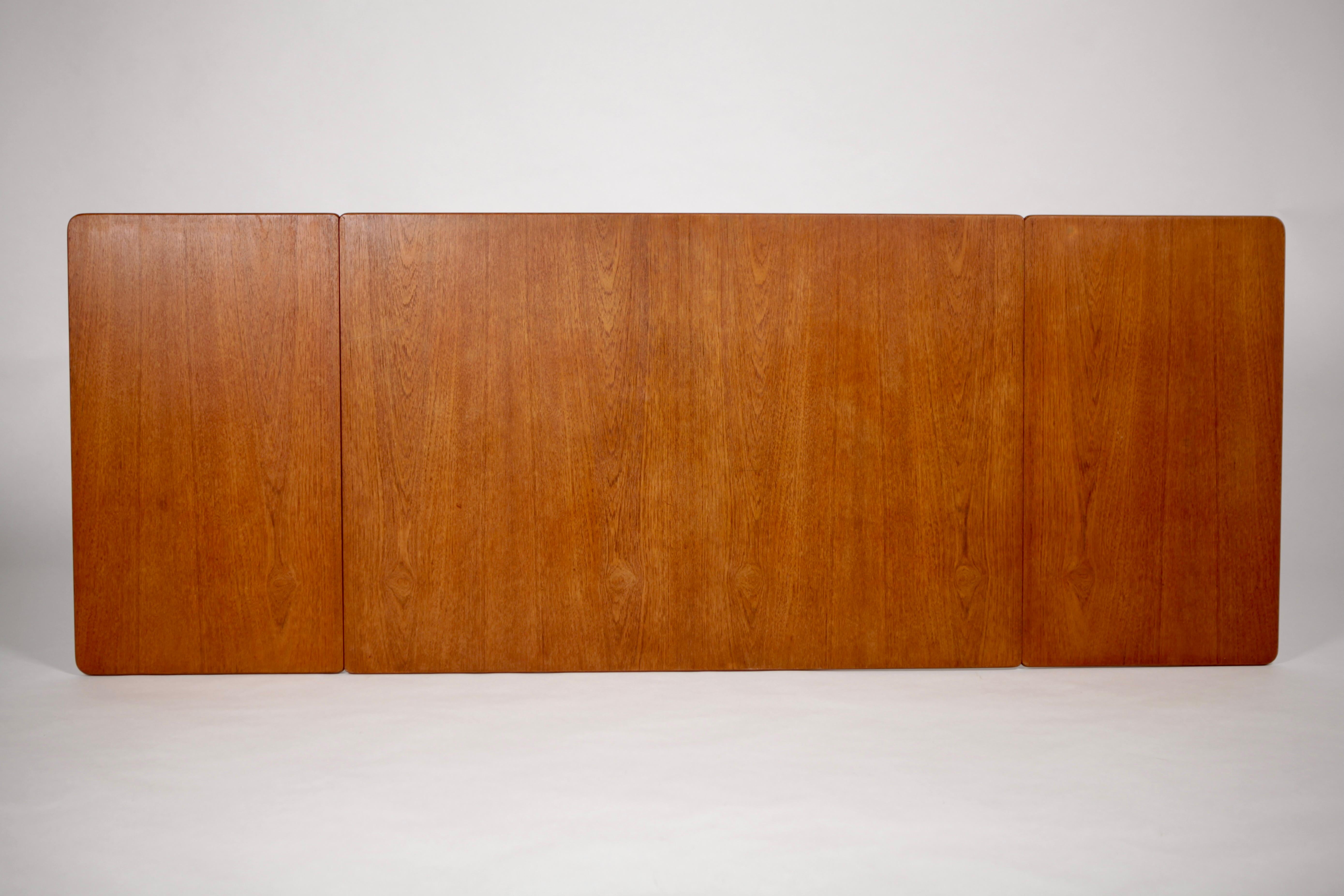 Hans J. Wegner, Table AT-303 in Oak & Teak, Denmark, 1950s 4