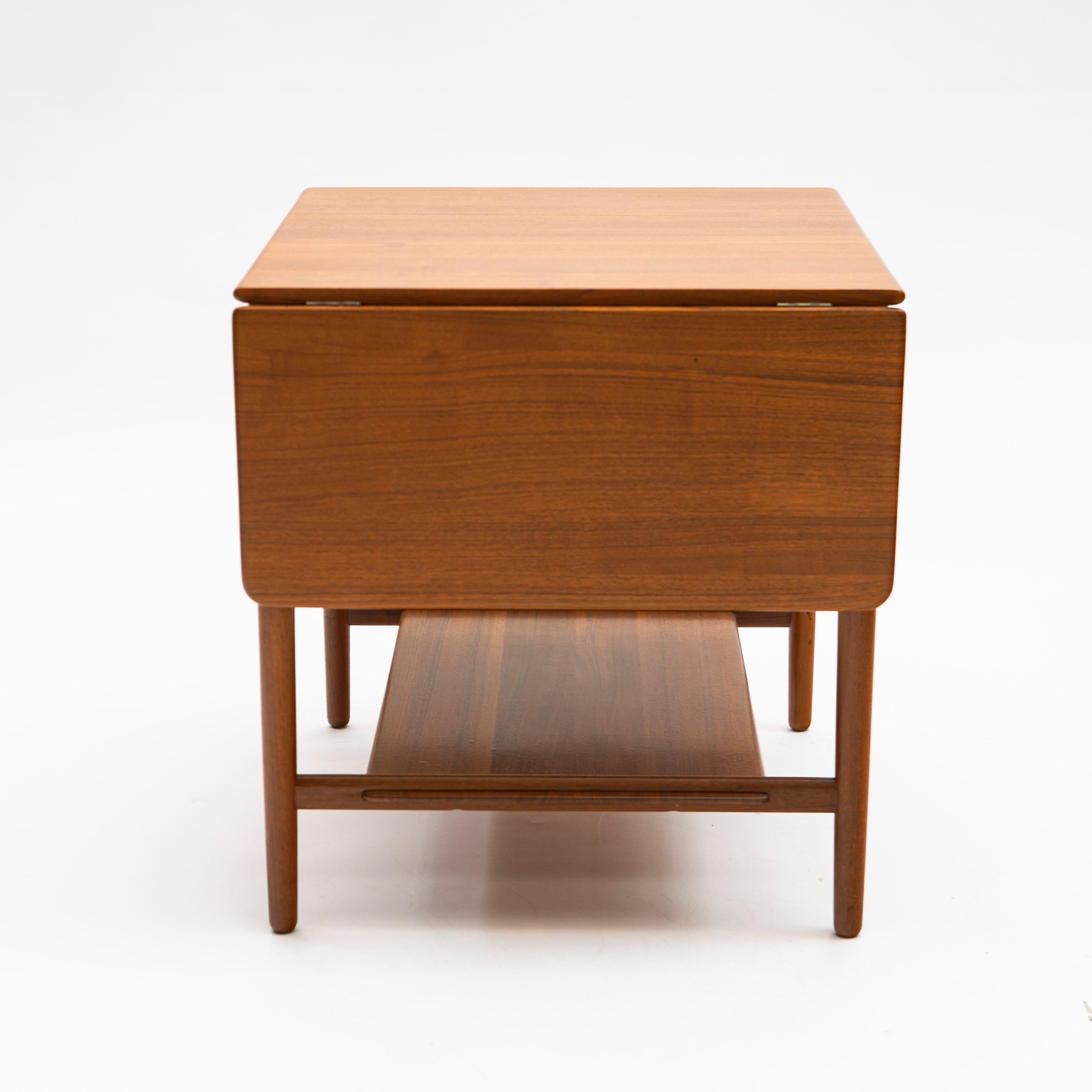 20th Century Hans J. Wegner Teak At-33 Sewing Table For Sale