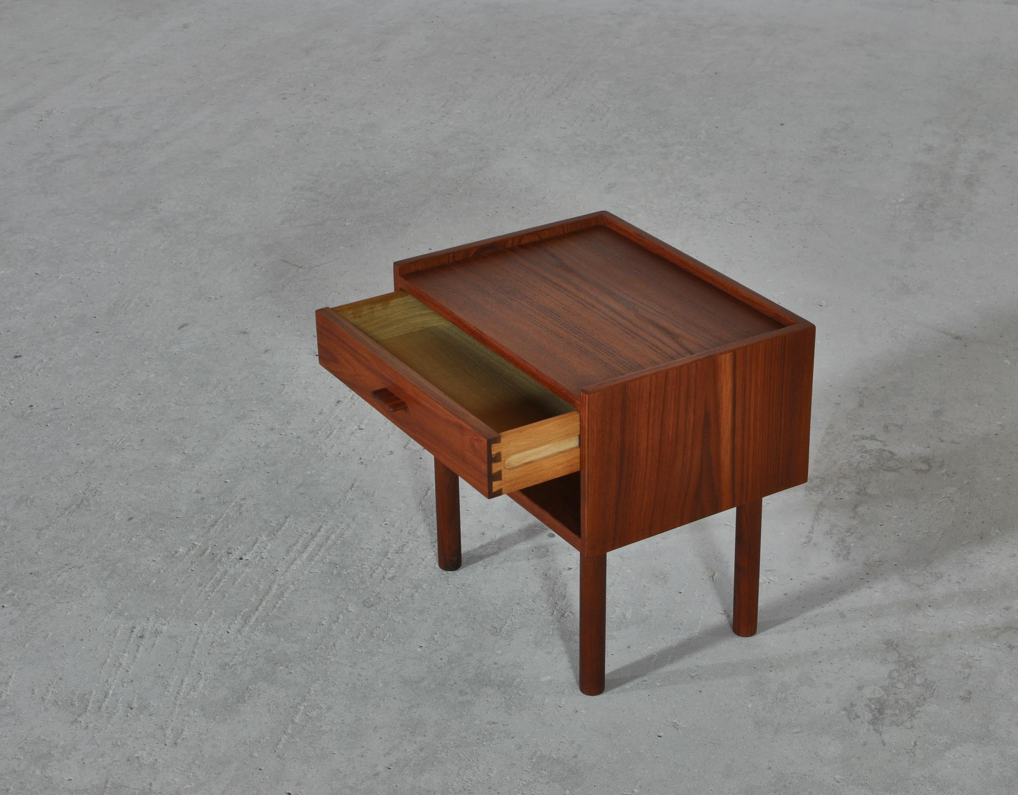 Hans J. Wegner Teak Bedside Tables 