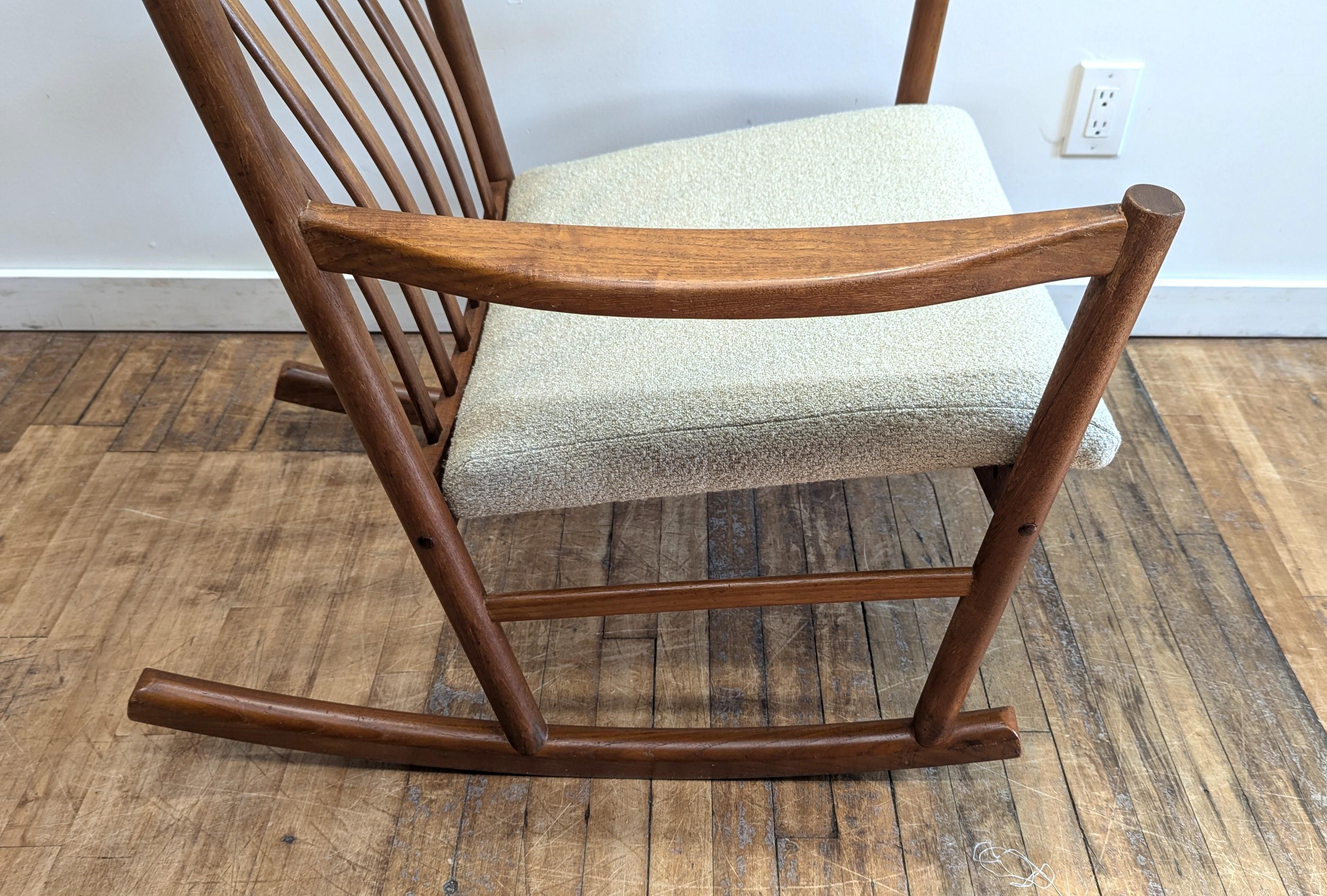 Mid-Century Modern Hans J. Wegner Teak Rocking Chair for Tarm Stole Og Mobilefabrik