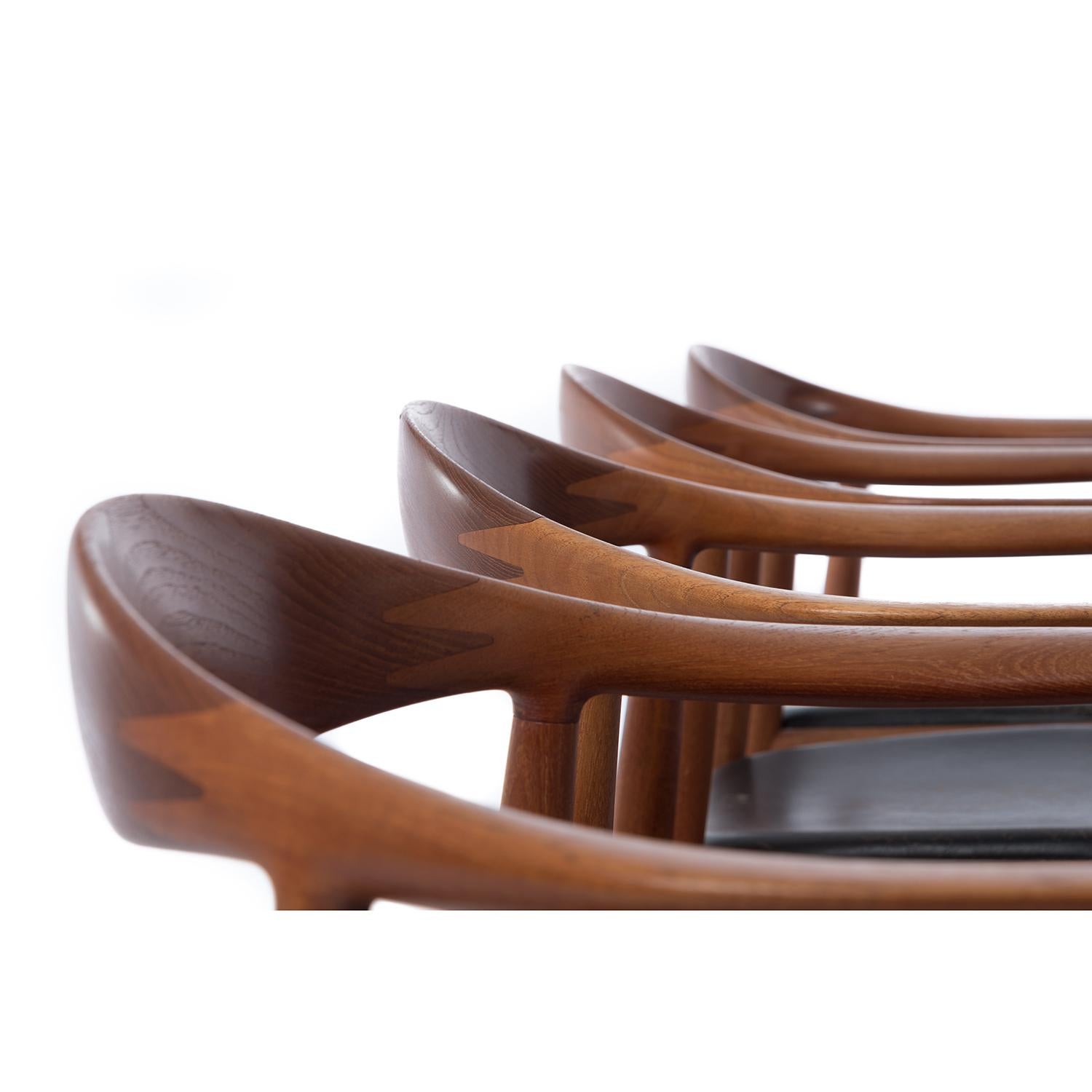 Hans J Wegner Teak 'Round' JH501 Dining Chairs, Set of 8 7