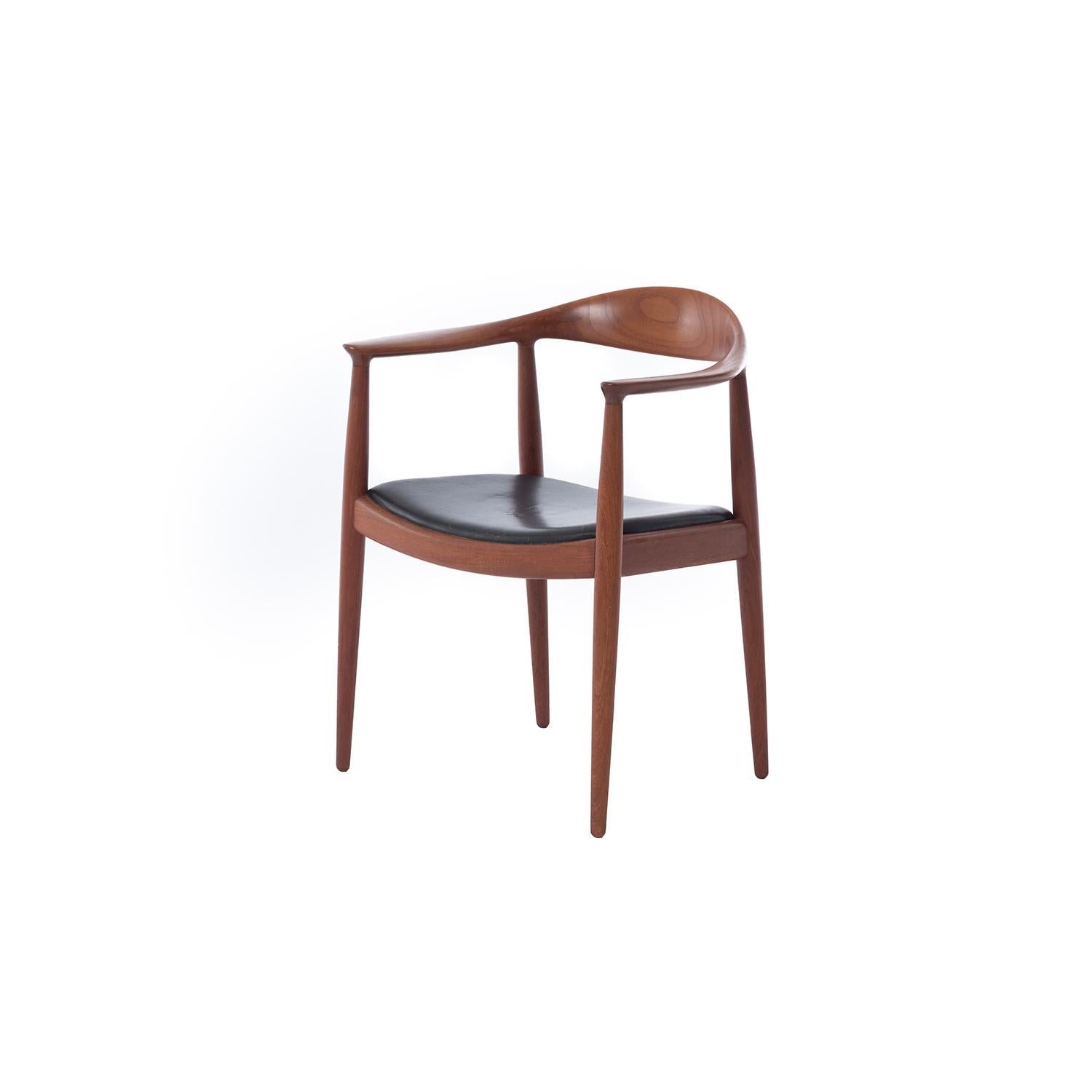 Danish Hans J Wegner Teak 'Round' JH501 Dining Chairs, Set of 8
