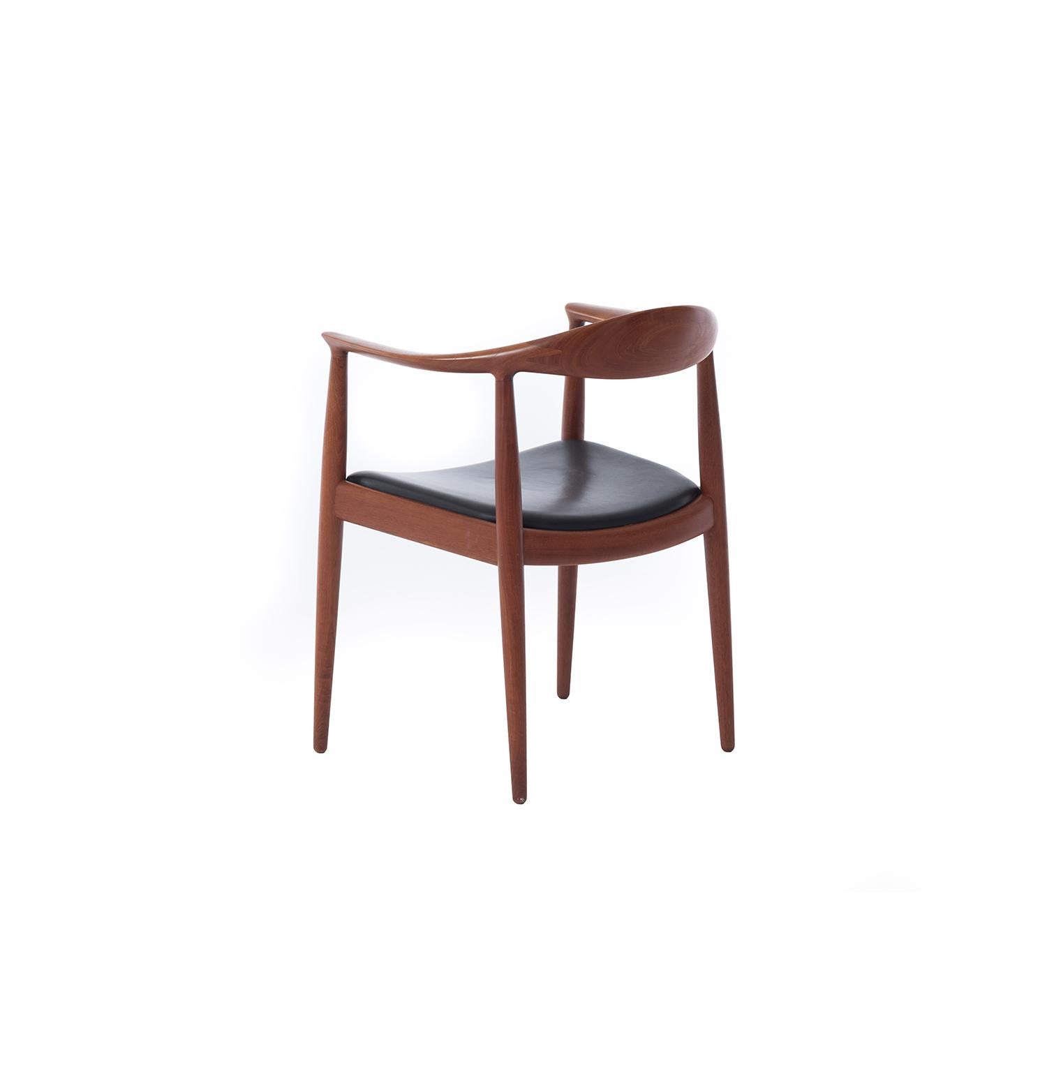 20th Century Hans J Wegner Teak 'Round' JH501 Dining Chairs, Set of 8