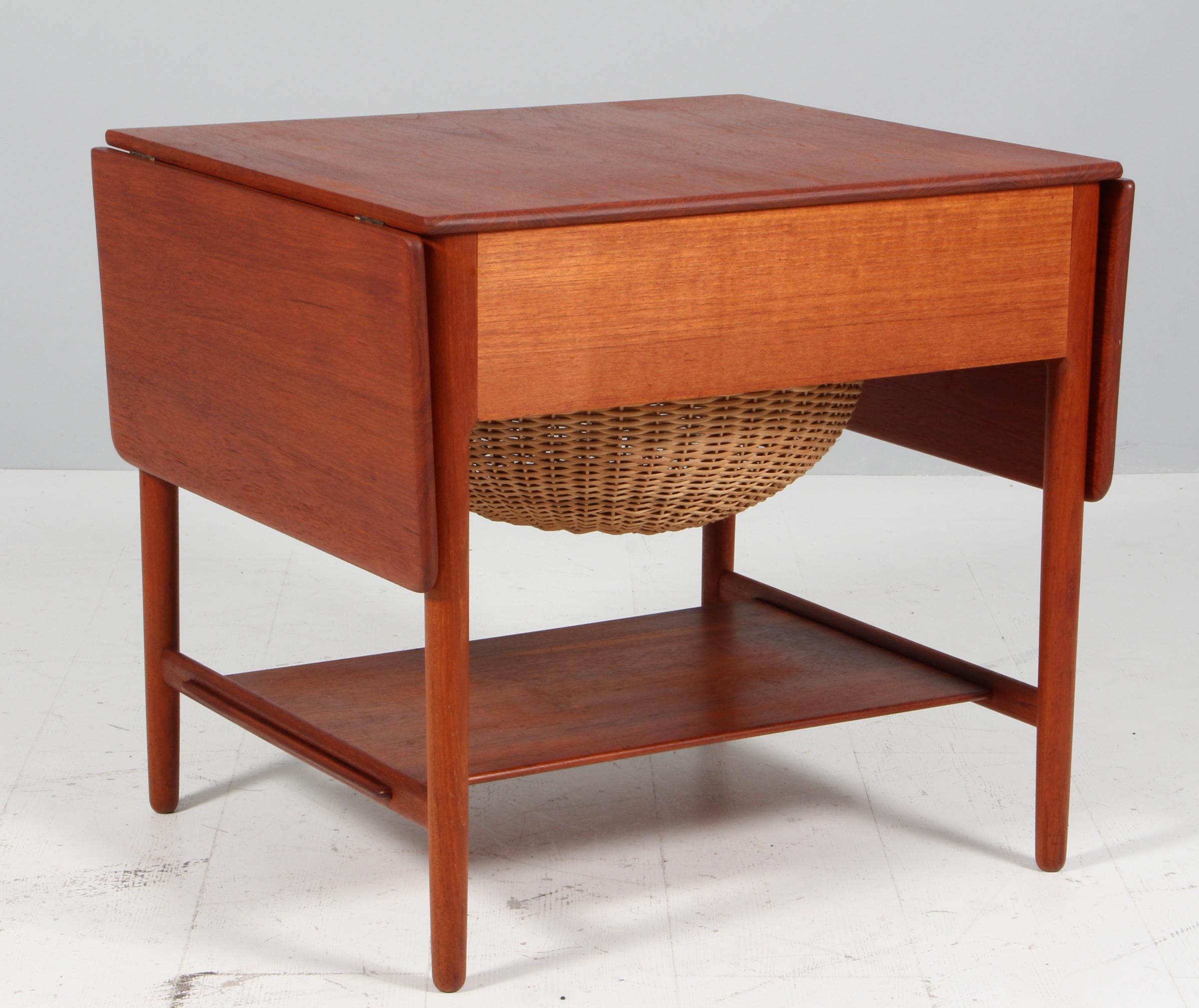 Hans J. Wegner Teak Sewing Table Model AT-33 by Andreas Tuck, Denmark, 1960s For Sale 2