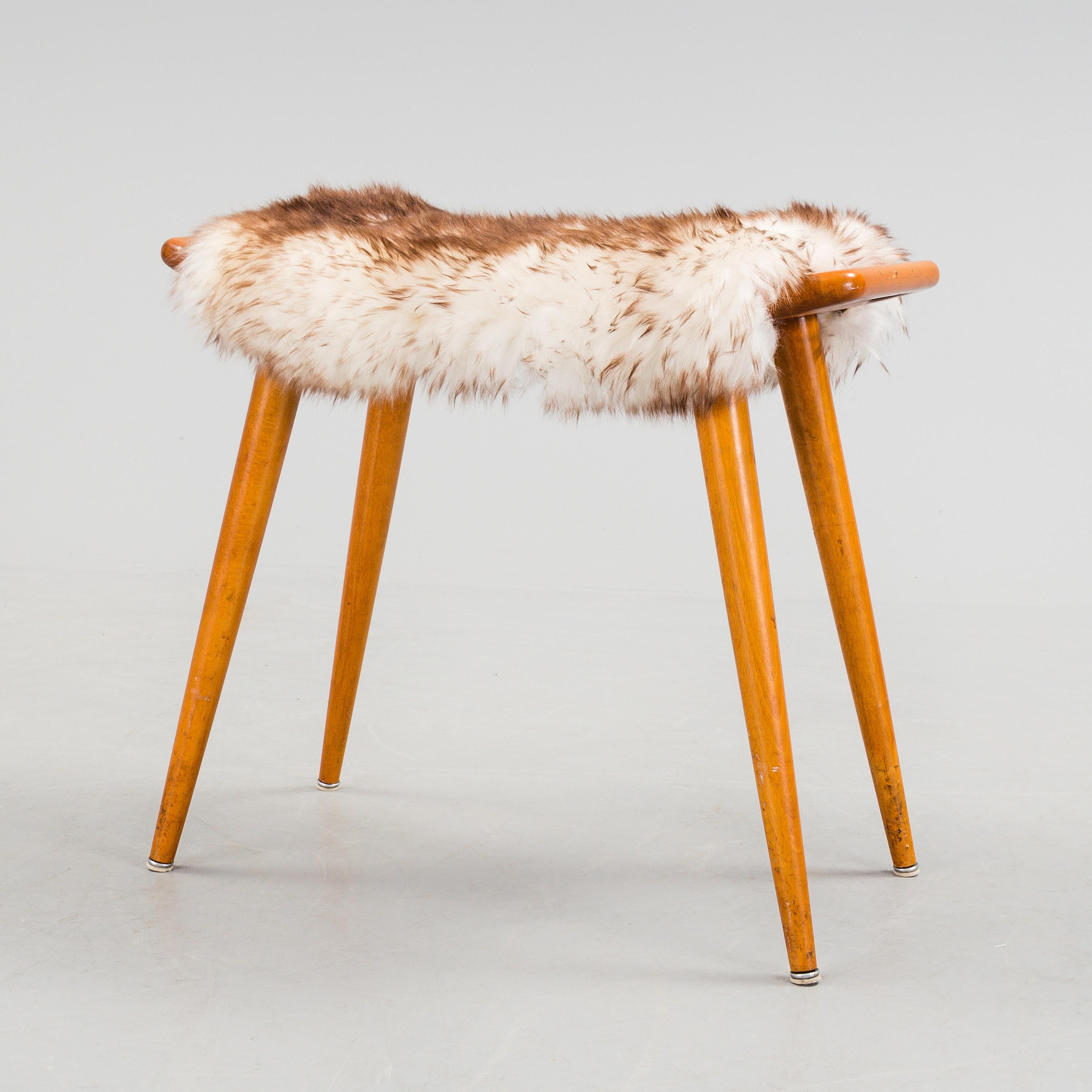 Hans J. Wegner (attributed) vintage AP29 stool or 