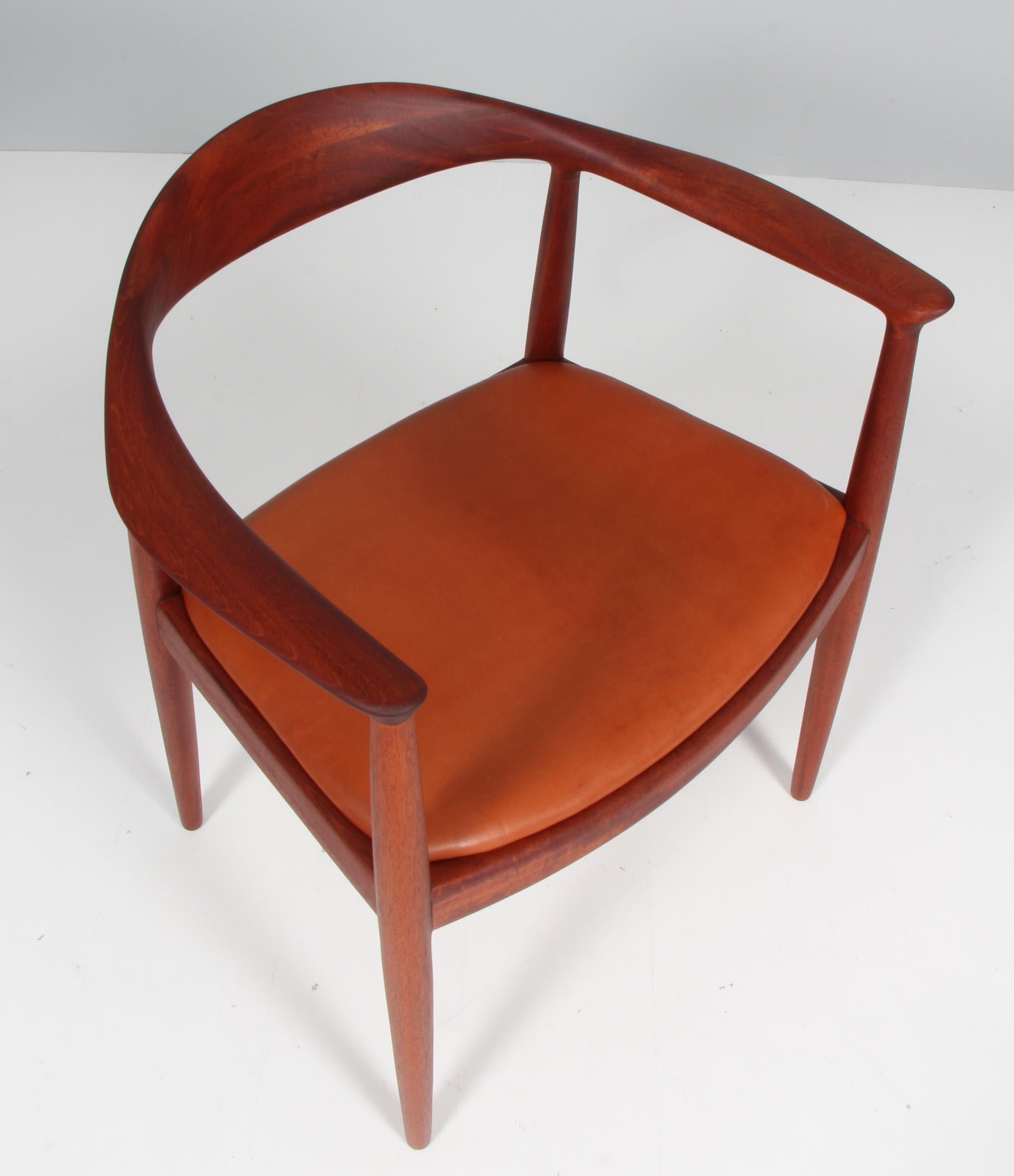 Scandinavian Modern Hans J. Wegner The Chair