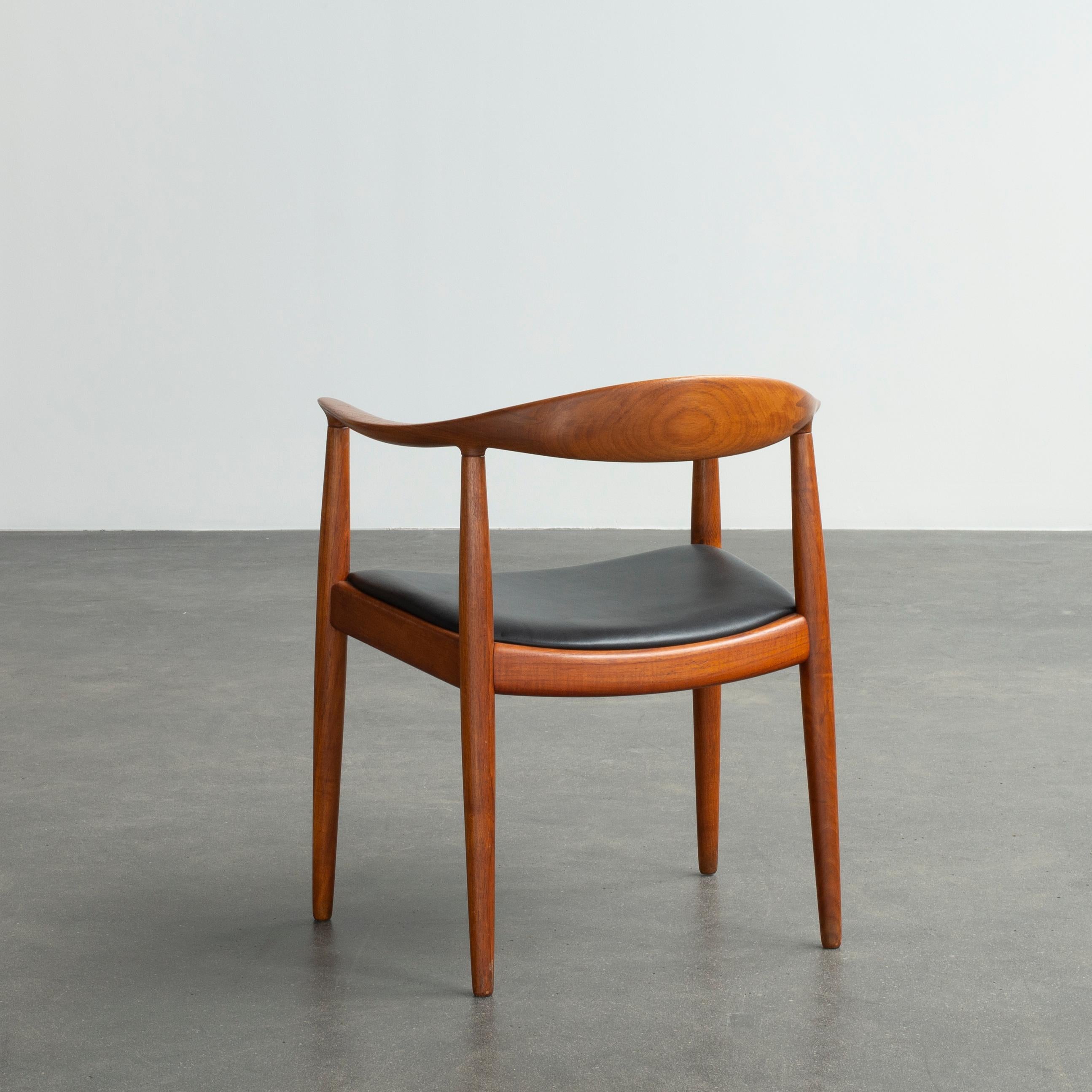 Danish Hans J. Wegner 'The Chair' in Teak for Johannes Hansen For Sale