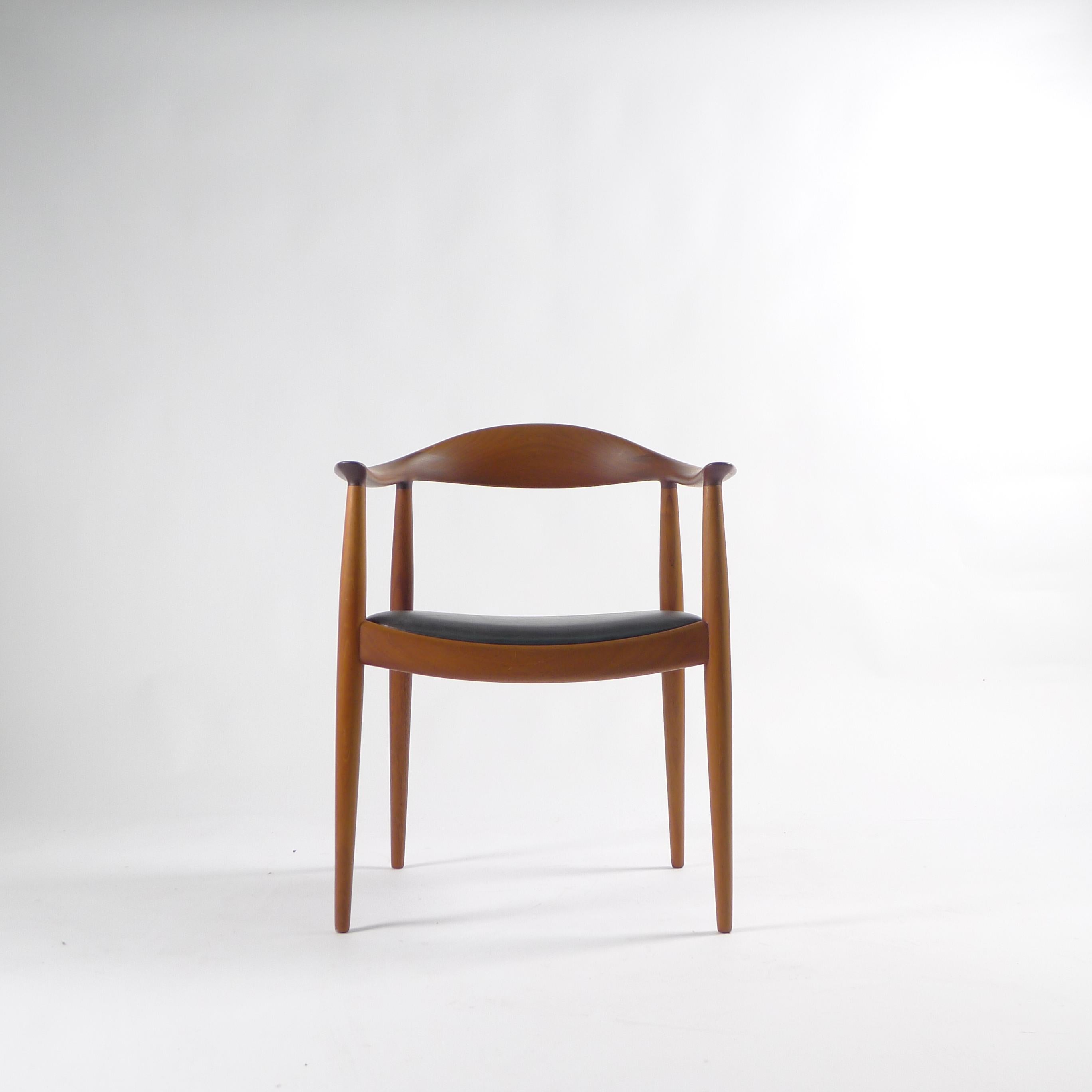 Travail du bois Hans J Wegner, la chaise/la chaise ronde, Design/One 1949, pour Johannes Hansen, Danemark