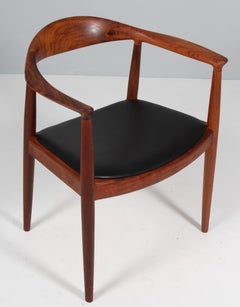 Hans J. Wegner The Chair, walnut, leather. PP503