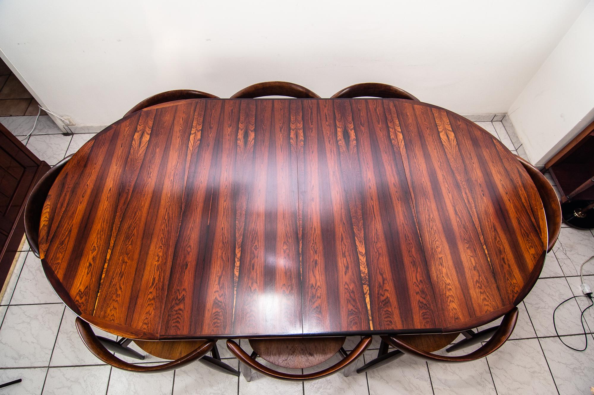 Suite da pranzo 'The Heart' di Hans J. Wegner Made in Denmark di Fritz Hansen, anni '50 1
