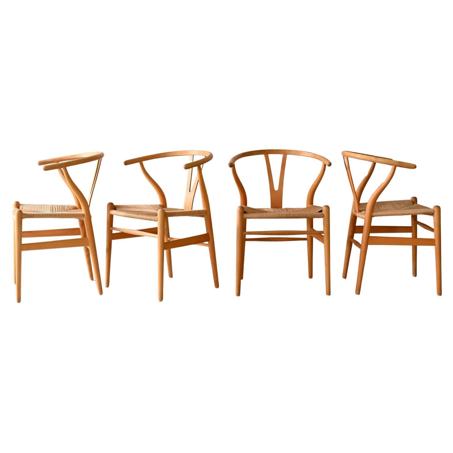 Hans J. Wegner "The Y Chair" set da 4 For Sale