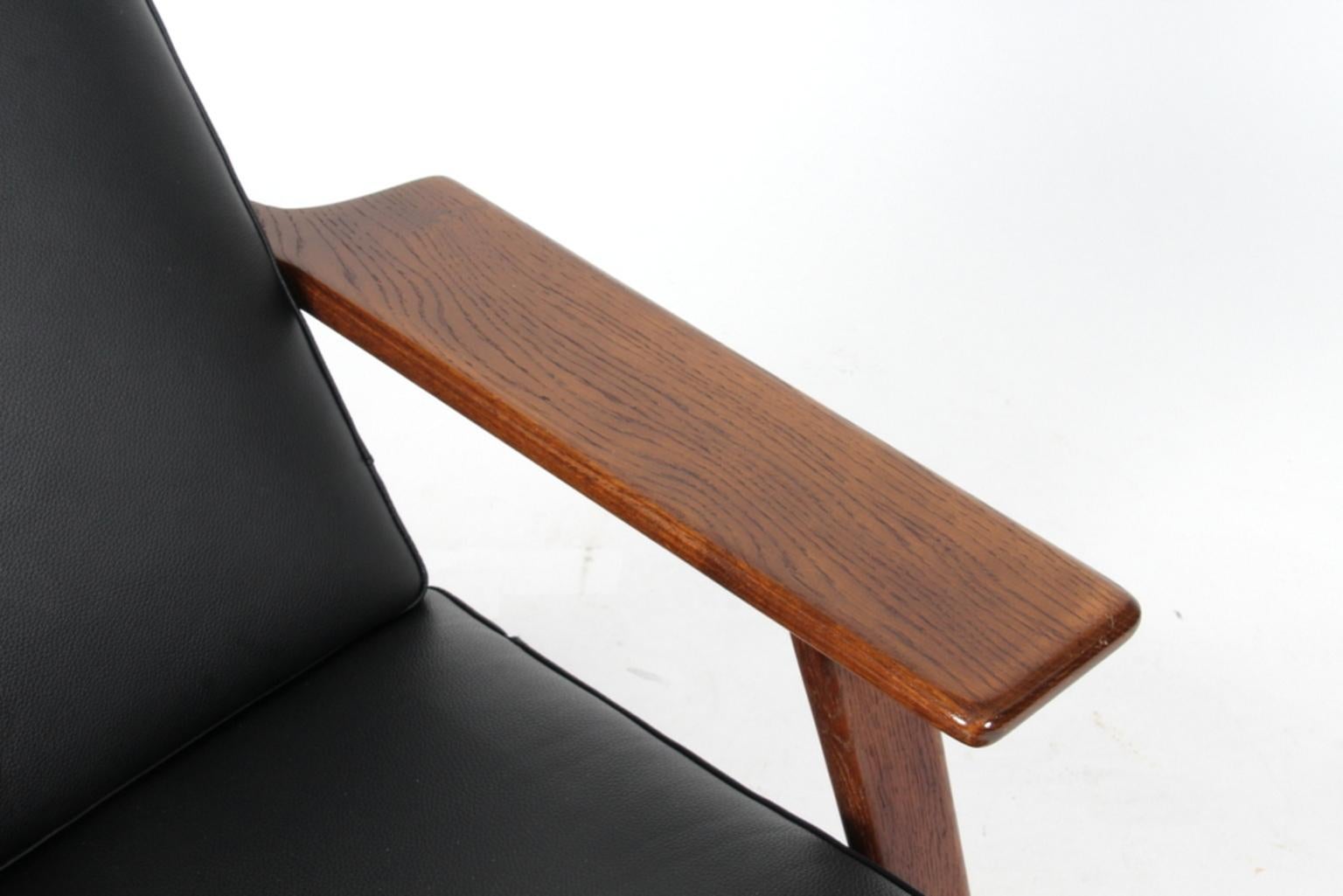 Mid-Century Modern Hans J. Wegner Lounge Chair