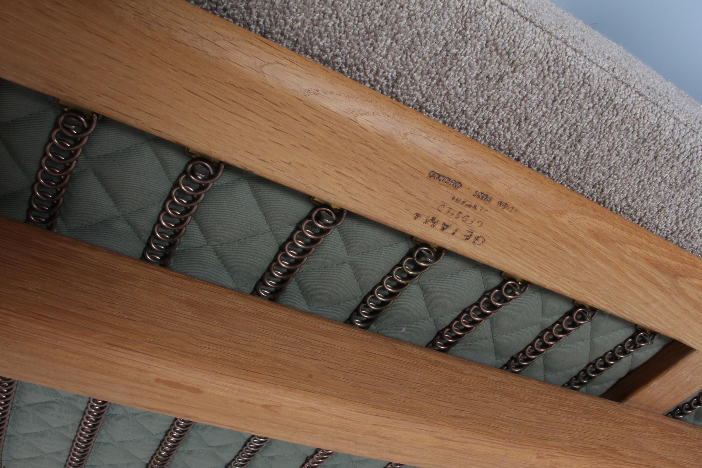 Hans J. Wegner, Three-Seat Sofa, Model 290, Oak In Good Condition For Sale In Esbjerg, DK