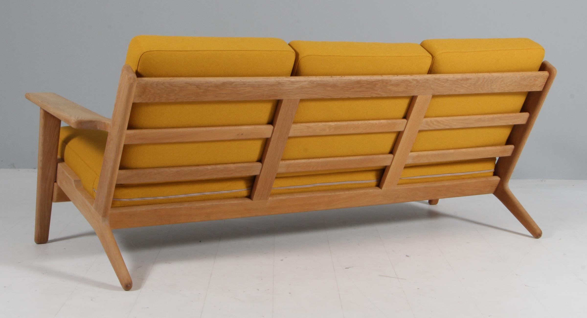 Mid-20th Century Hans J. Wegner, Three-Seat Sofa, Model 290, Oak For Sale