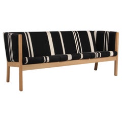 Hans J. Wegner Three-Seat Sofa, model GE285/3 Oak & Savak wool