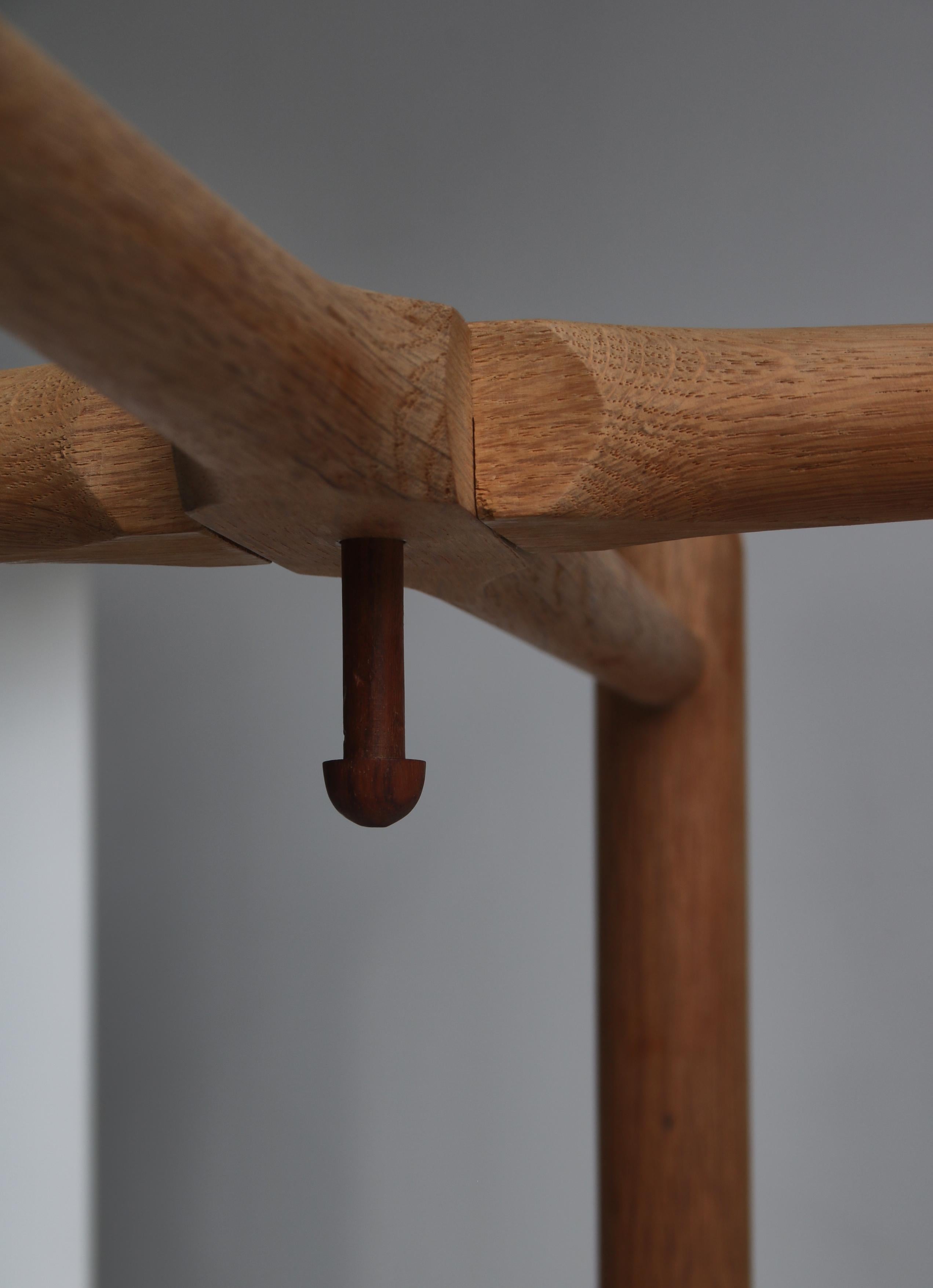 Hans J. Wegner Tray Folding Table in Solid Oak by Andreas Tuck, Denmark, 1950s 5