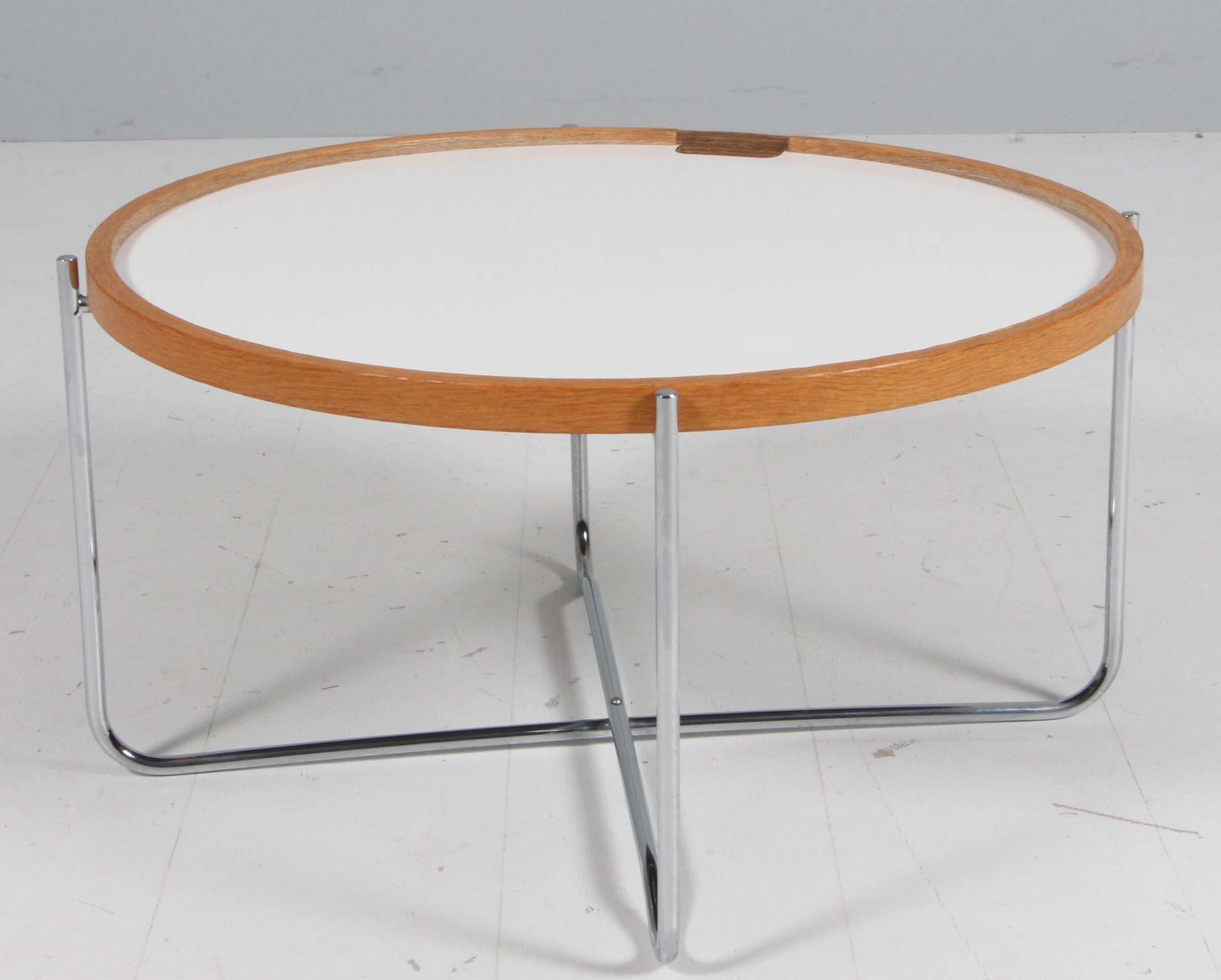 Mid-20th Century Hans J. Wegner tray table, oak, wenge, steel and formica. Model GE453 For Sale