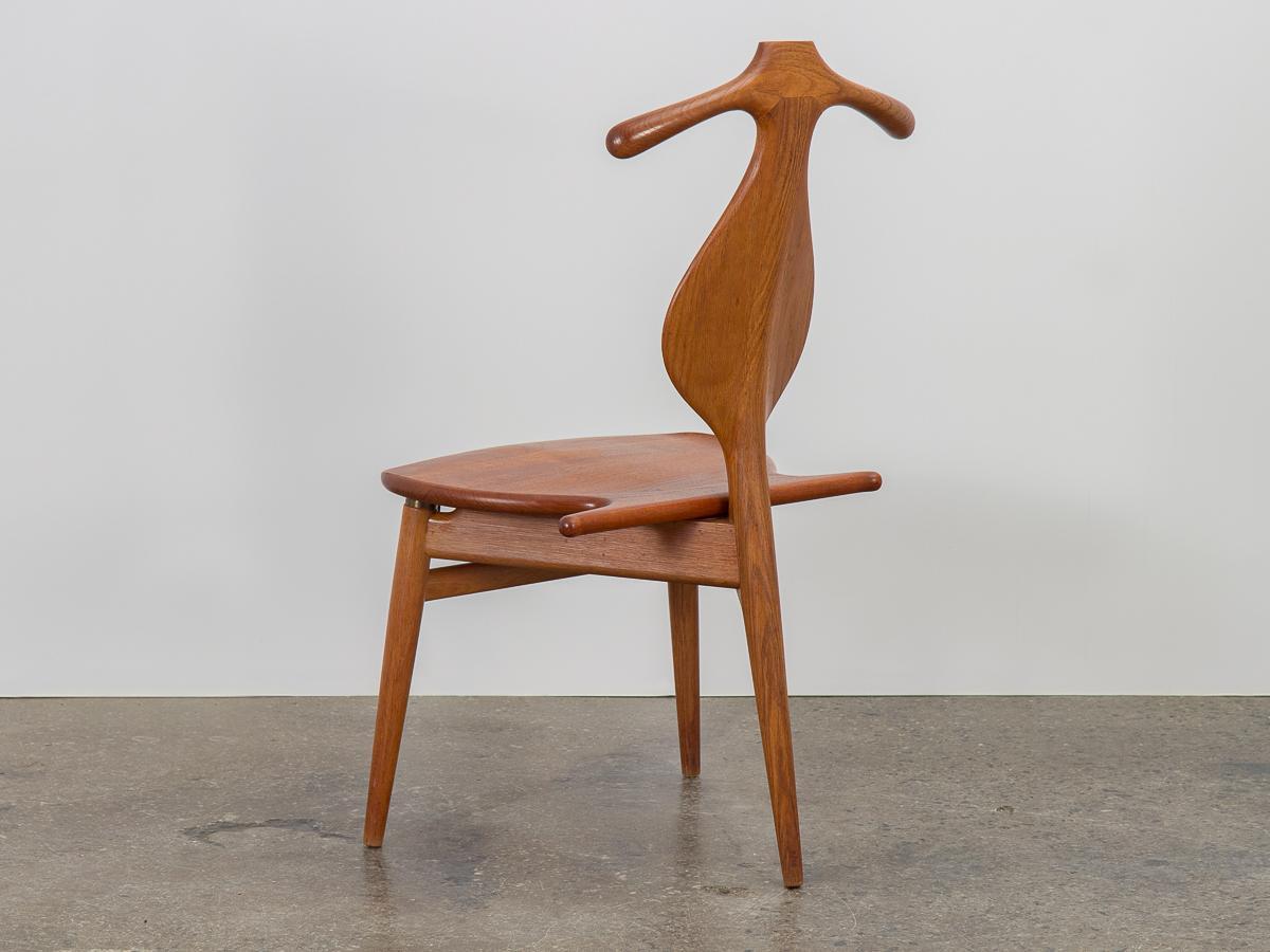 Hans J. Wegner: Valet Chair im Zustand „Gut“ im Angebot in Brooklyn, NY