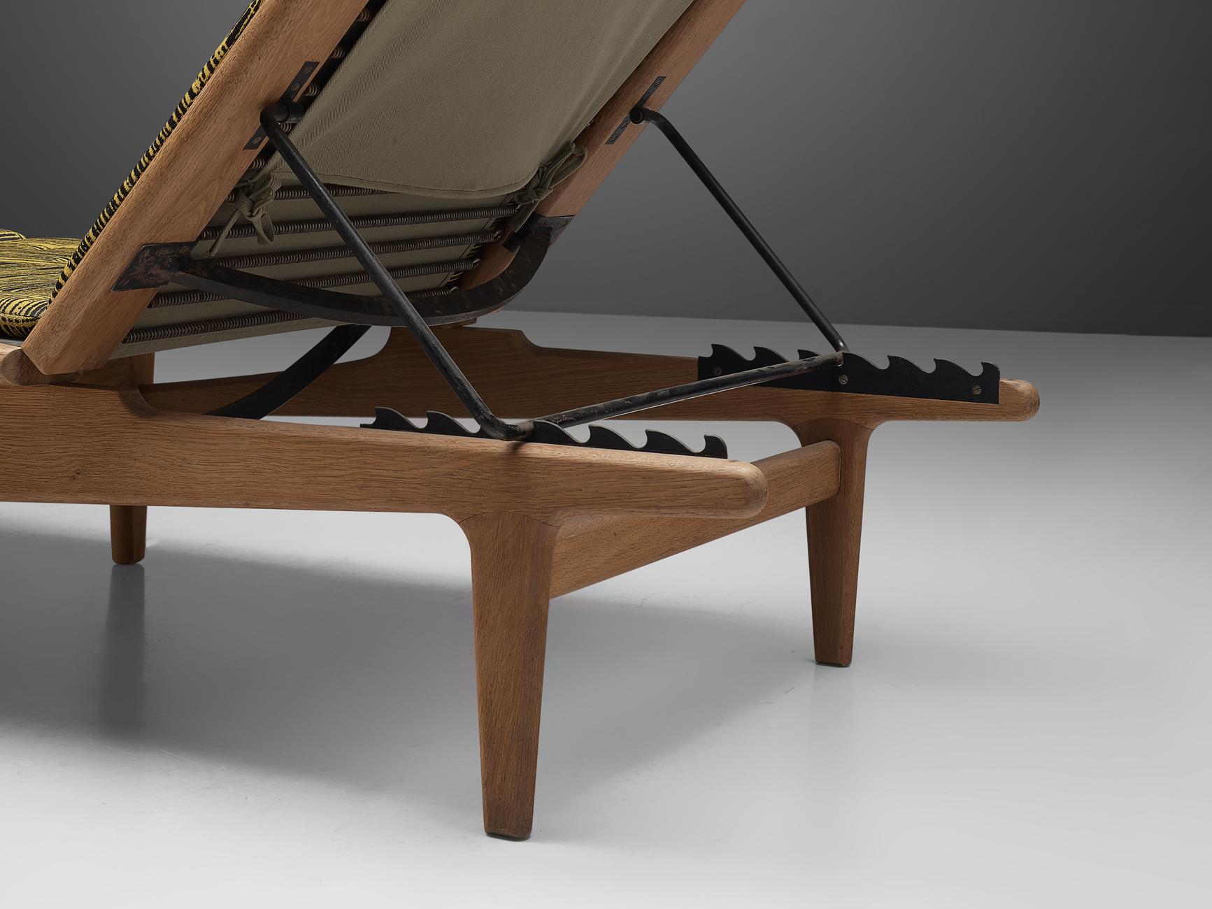 Scandinave moderne Hans J. Wegner Chaise longue ou lit de repos polyvalent en Oak Oak  en vente