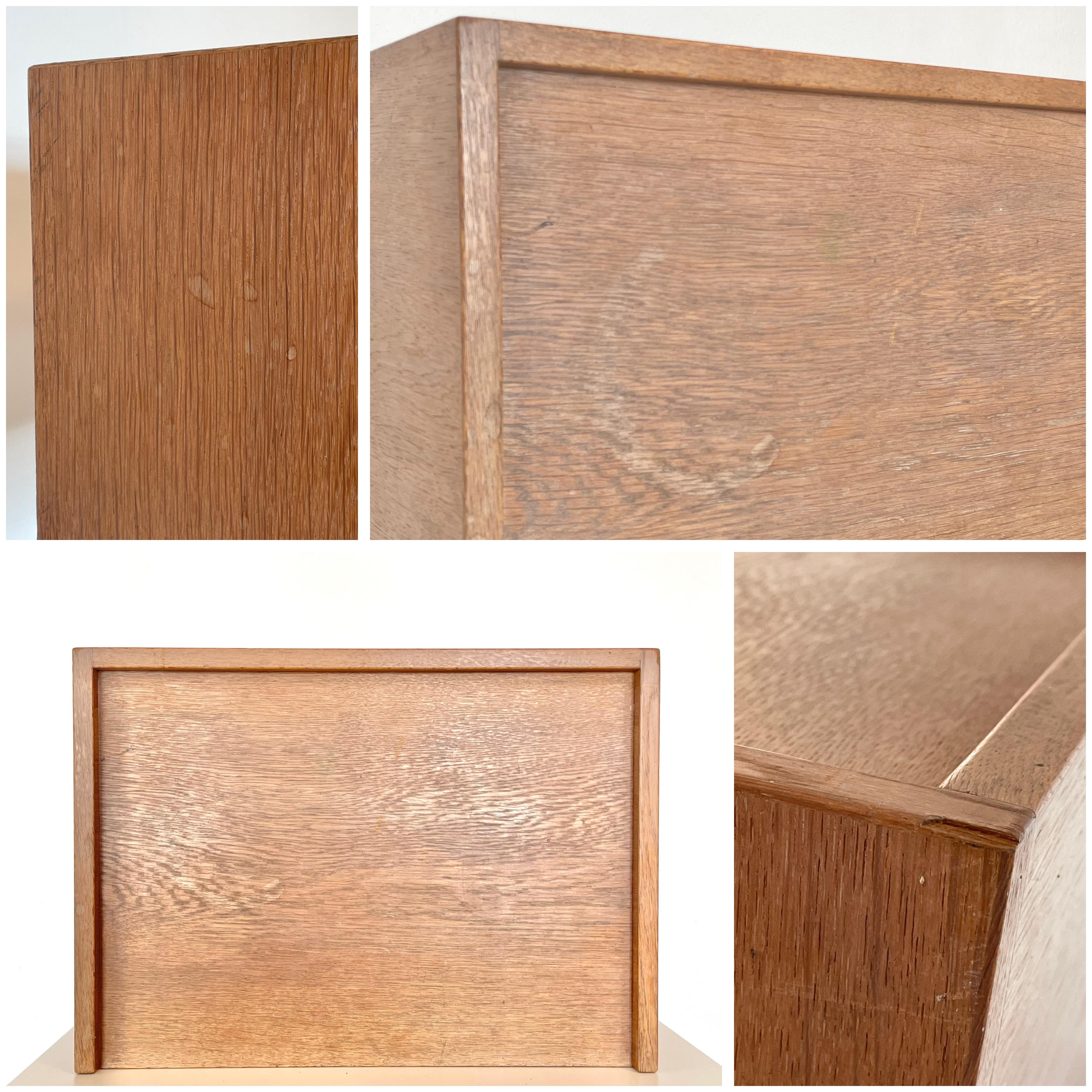 Hans J. Wegner vintage GE-430 night stand in oak cirka 1960s For Sale 3