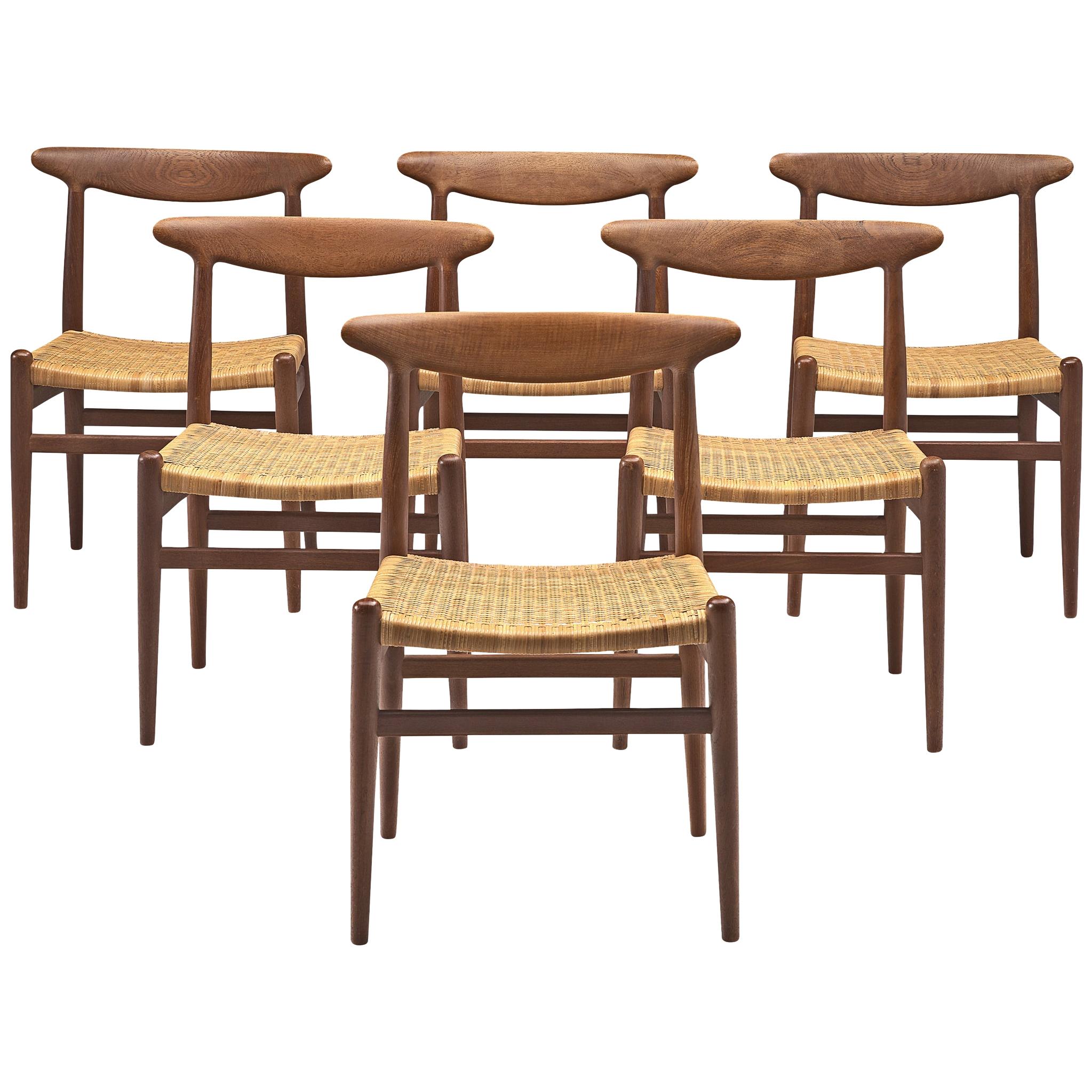 Hans J. Wegner "W2" Dining chairs with Wicker Seats