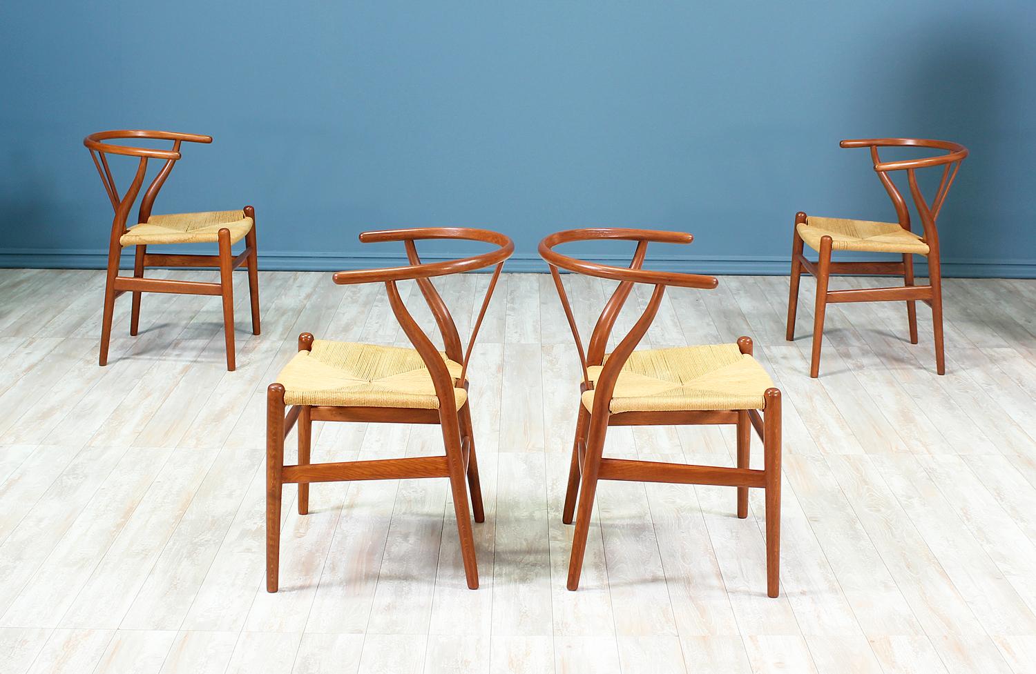 Mid-Century Modern Hans J. Wegner “Wishbone” CH-24 Dining Chairs for Carl Hansen & Søn