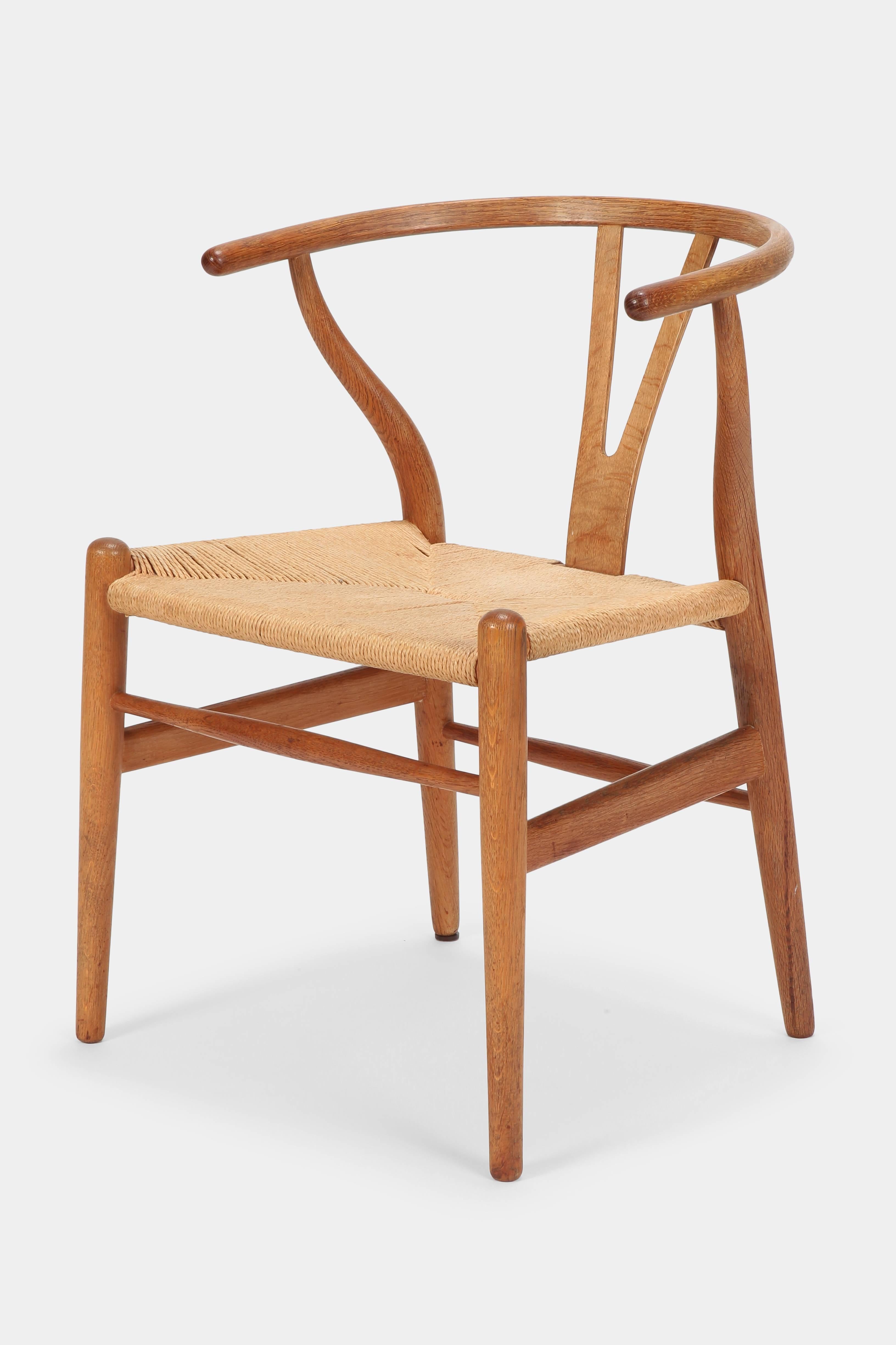 Hans J. Wegner “Y-Chairs” Model CH24 Carl Hansen & Son, 1950s 1
