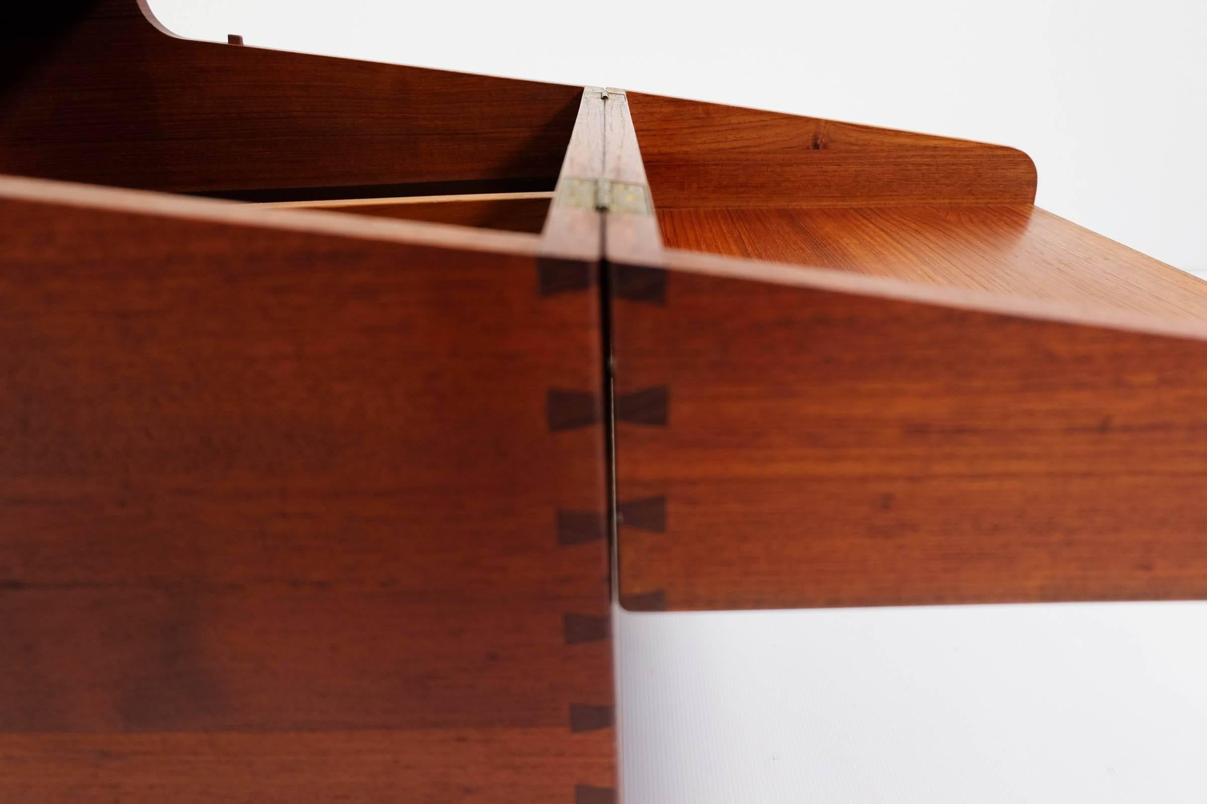 Hans J. Wegner, Andreas Tuck, Cube Bar AT-34 2