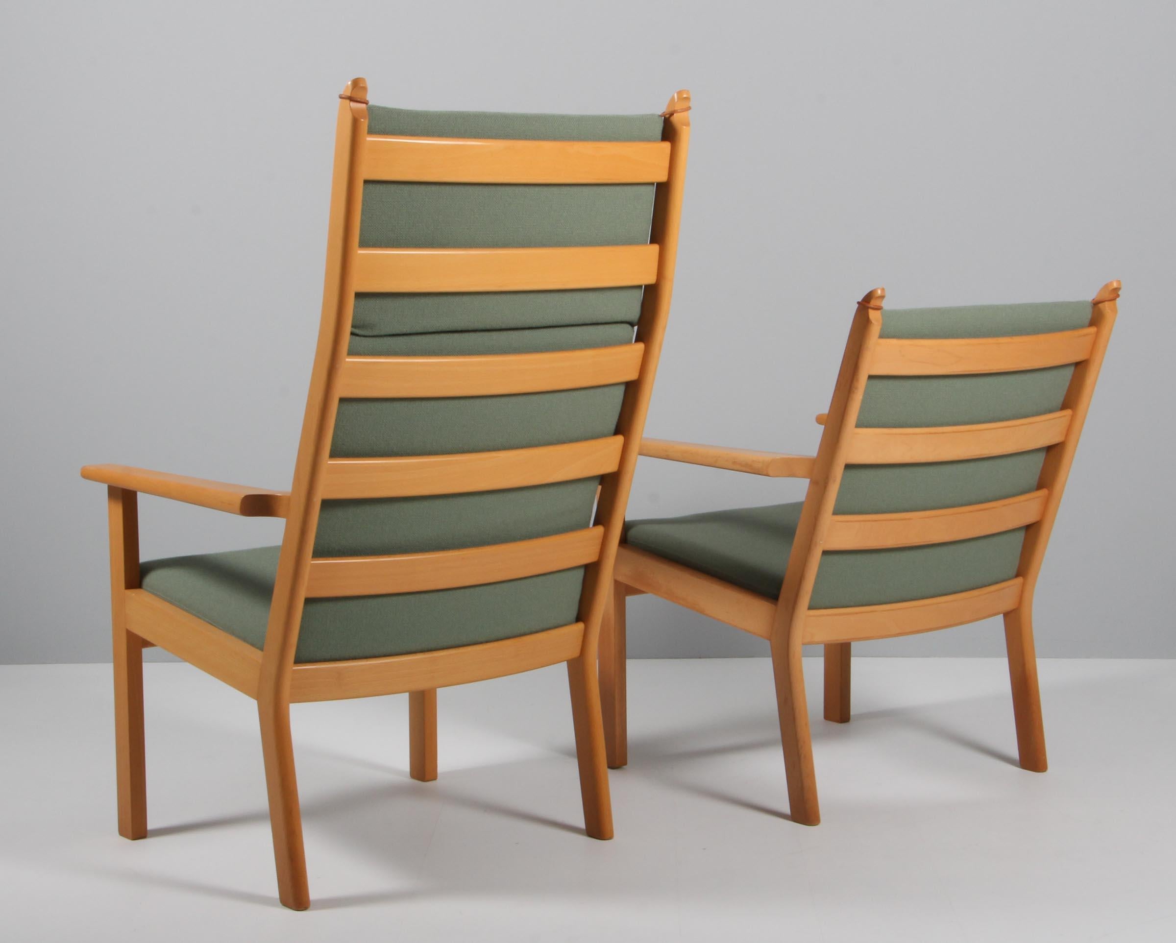 Hans J. Wenger Highback and Lowback Lounge Chairs, Model GE284 In Good Condition In Esbjerg, DK