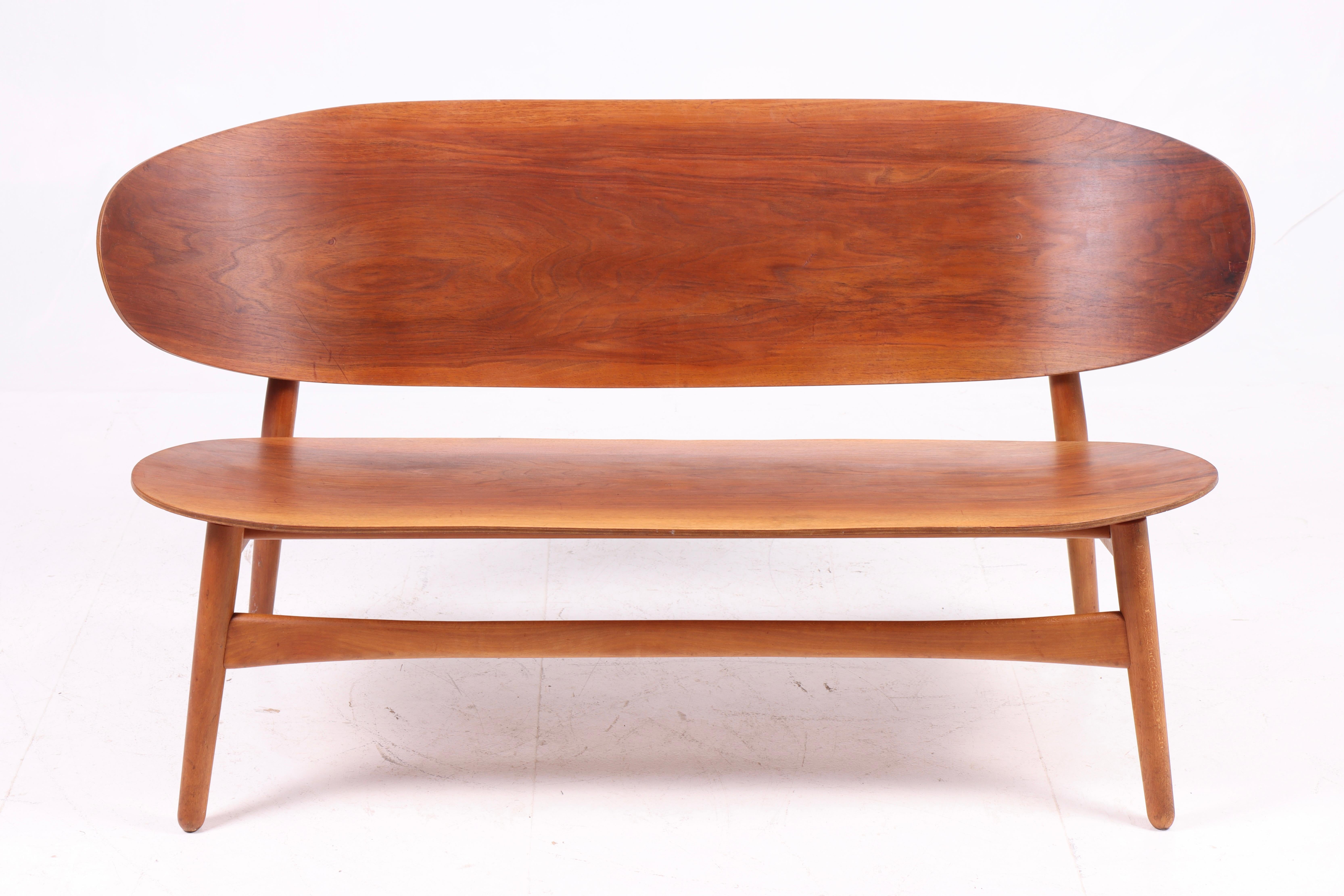 Scandinavian Modern Hans Jørgen Wegner FH 1936 shell sofa in beech, Fritz Hansen, 1950s