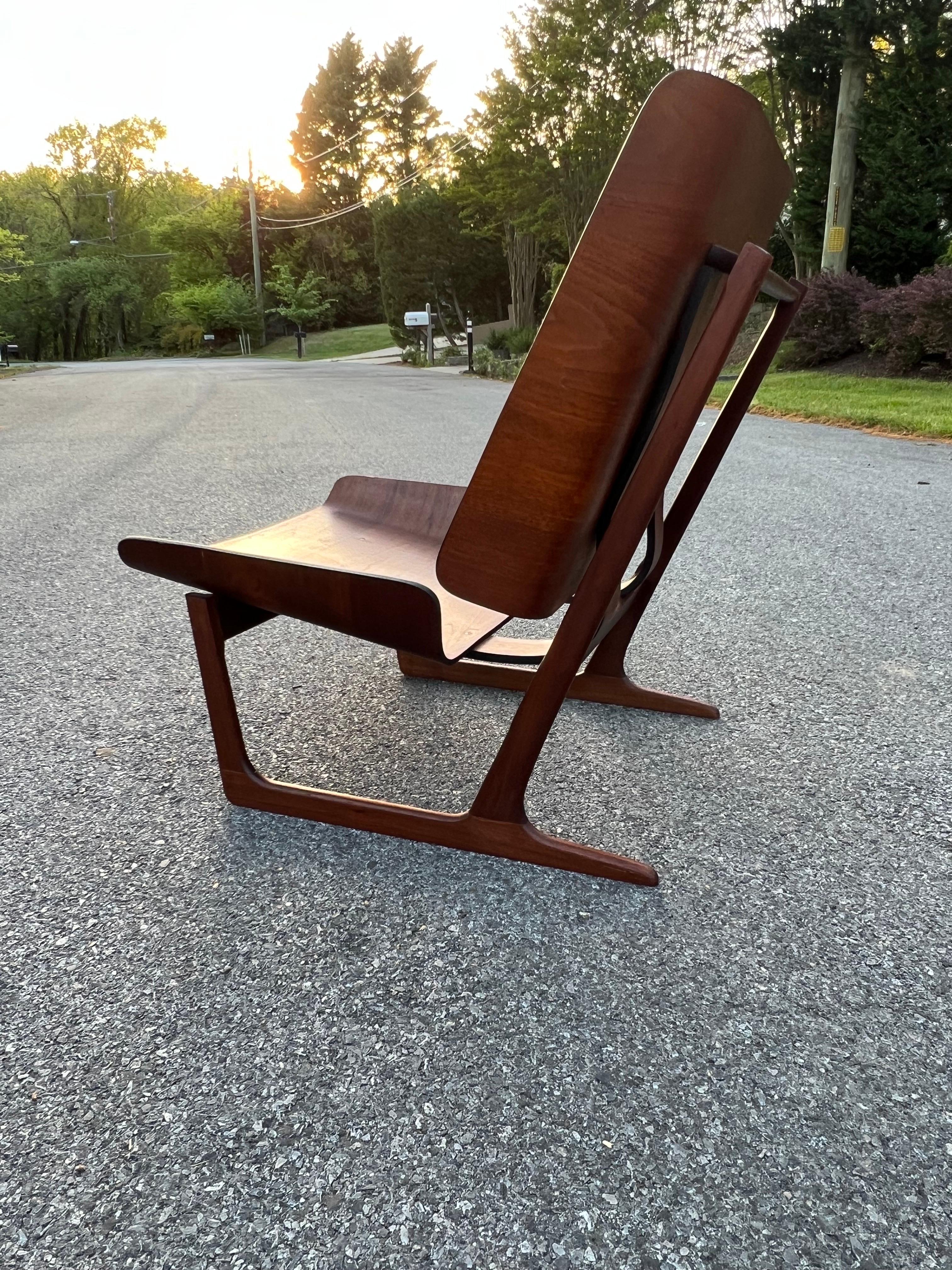 American Hans Juergens Deco House Walnut Sled Lounge Chair Grete Jalk 1960s For Sale