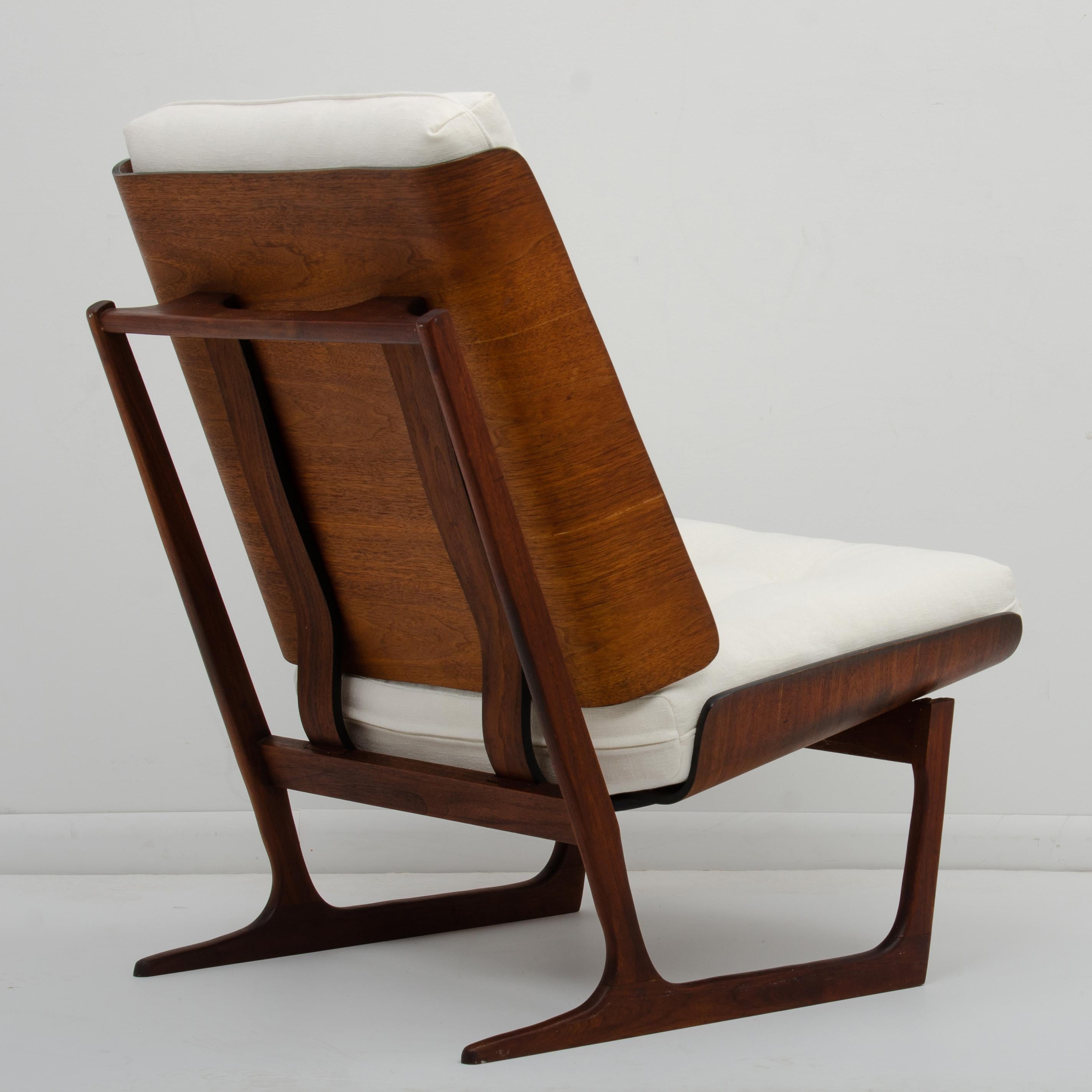 American Hans Juergens Deco House Walnut Sled Lounge Chair Grete Jalk, 1960s