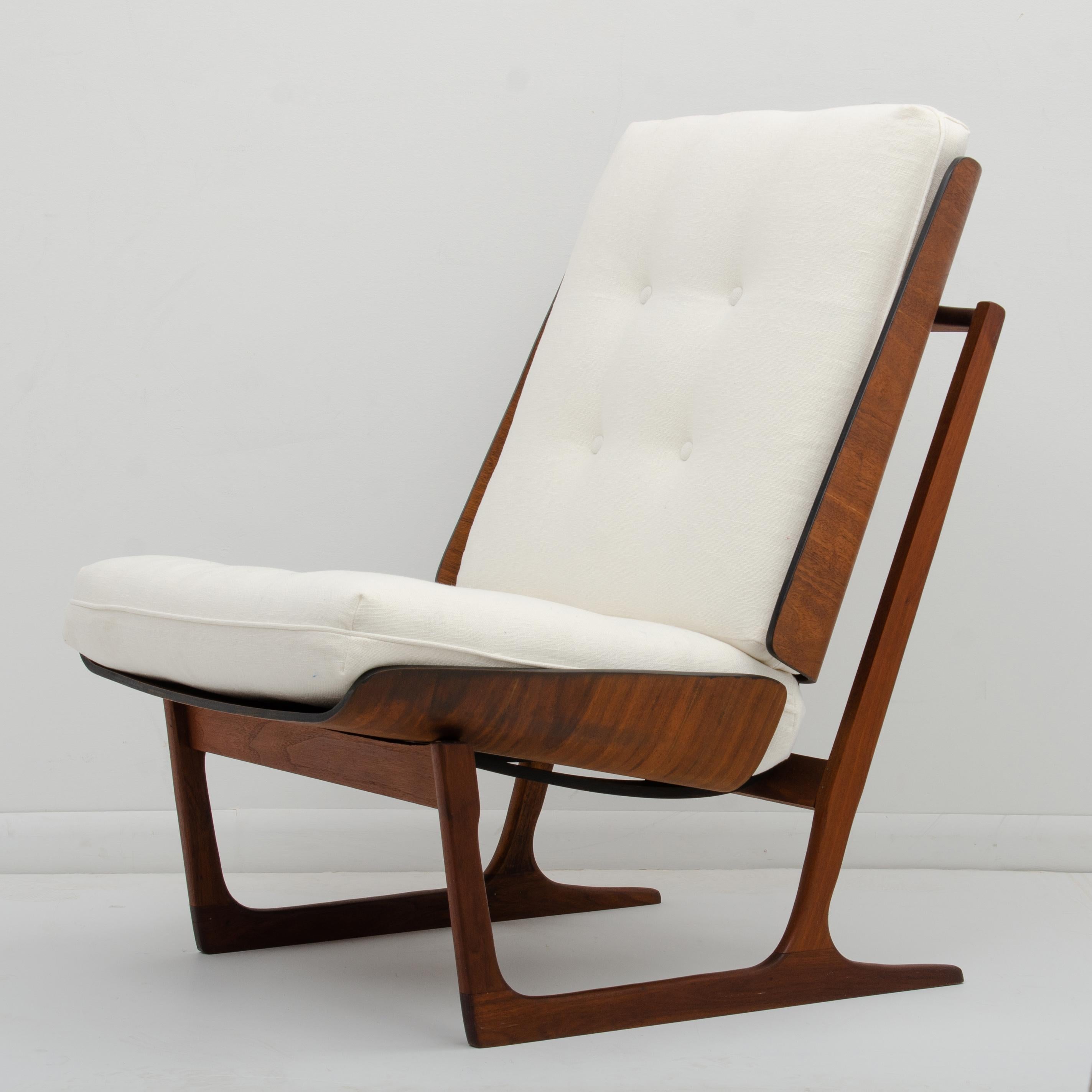 Fabric Hans Juergens Deco House Walnut Sled Lounge Chair Grete Jalk, 1960s