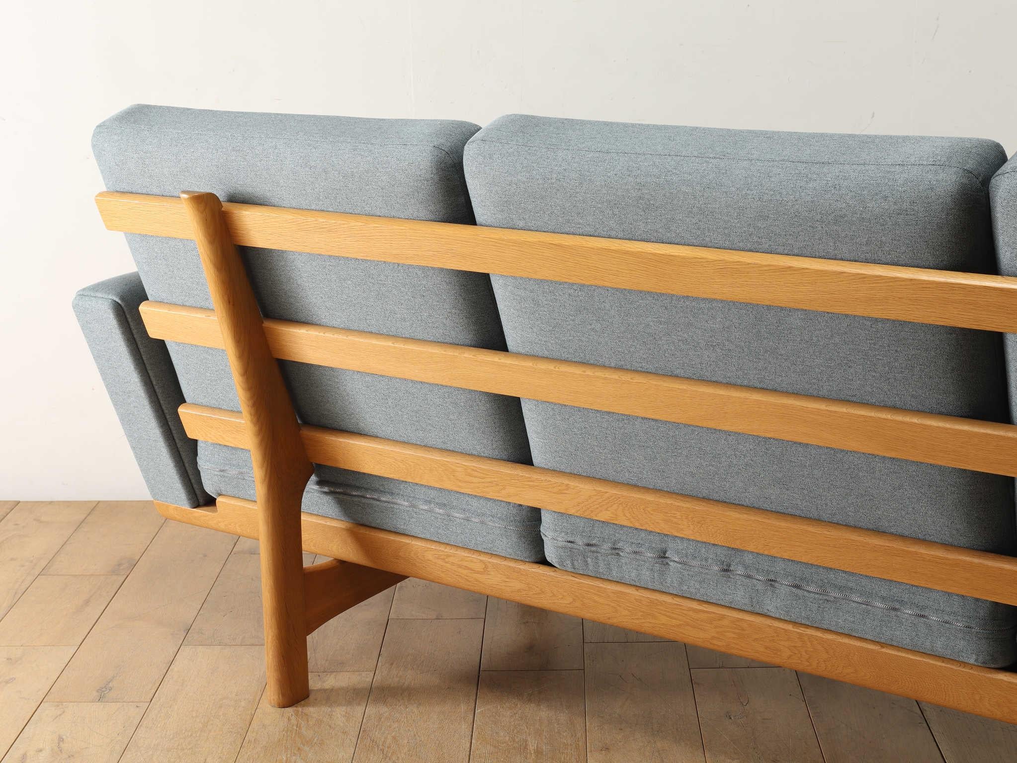 Hans. J.Wegner Canapé 3 places GE236 en vente 1