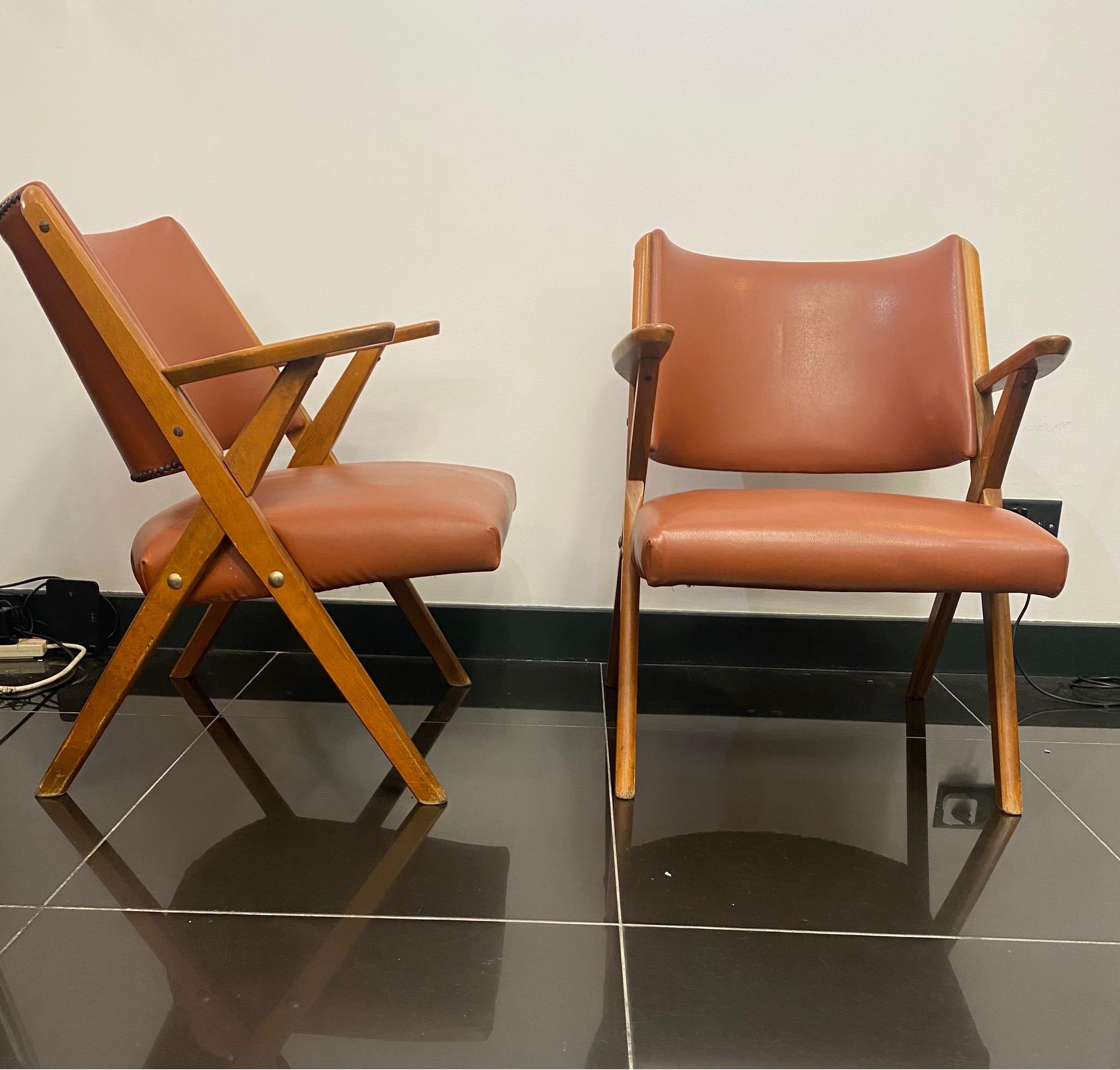 Milieu du XXe siècle Paire de fauteuils Hans J. Wegner en vente