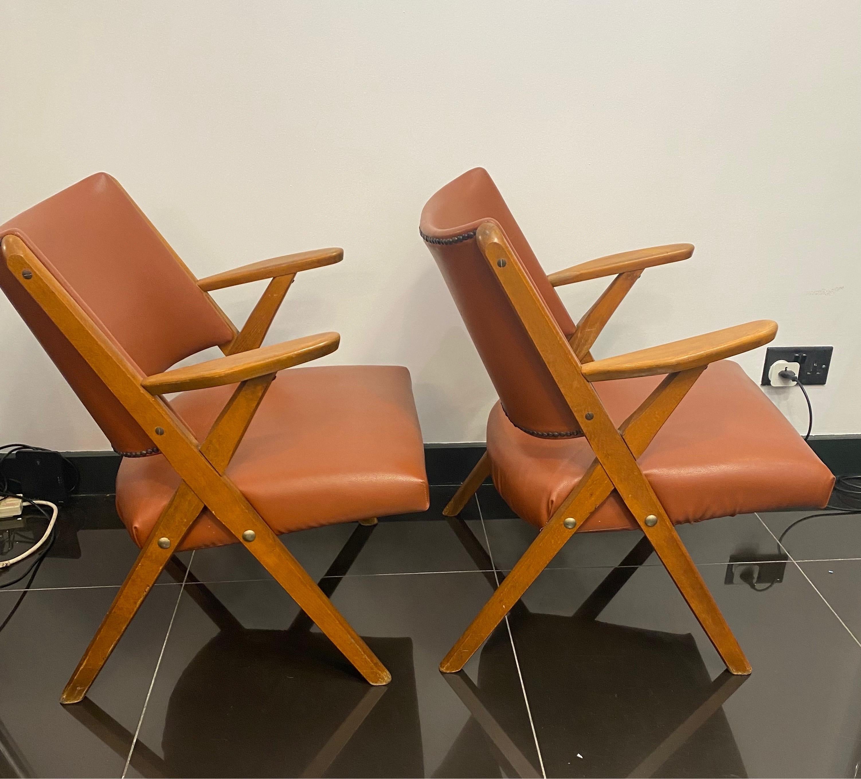 italien Paire de fauteuils Hans J. Wegner en vente